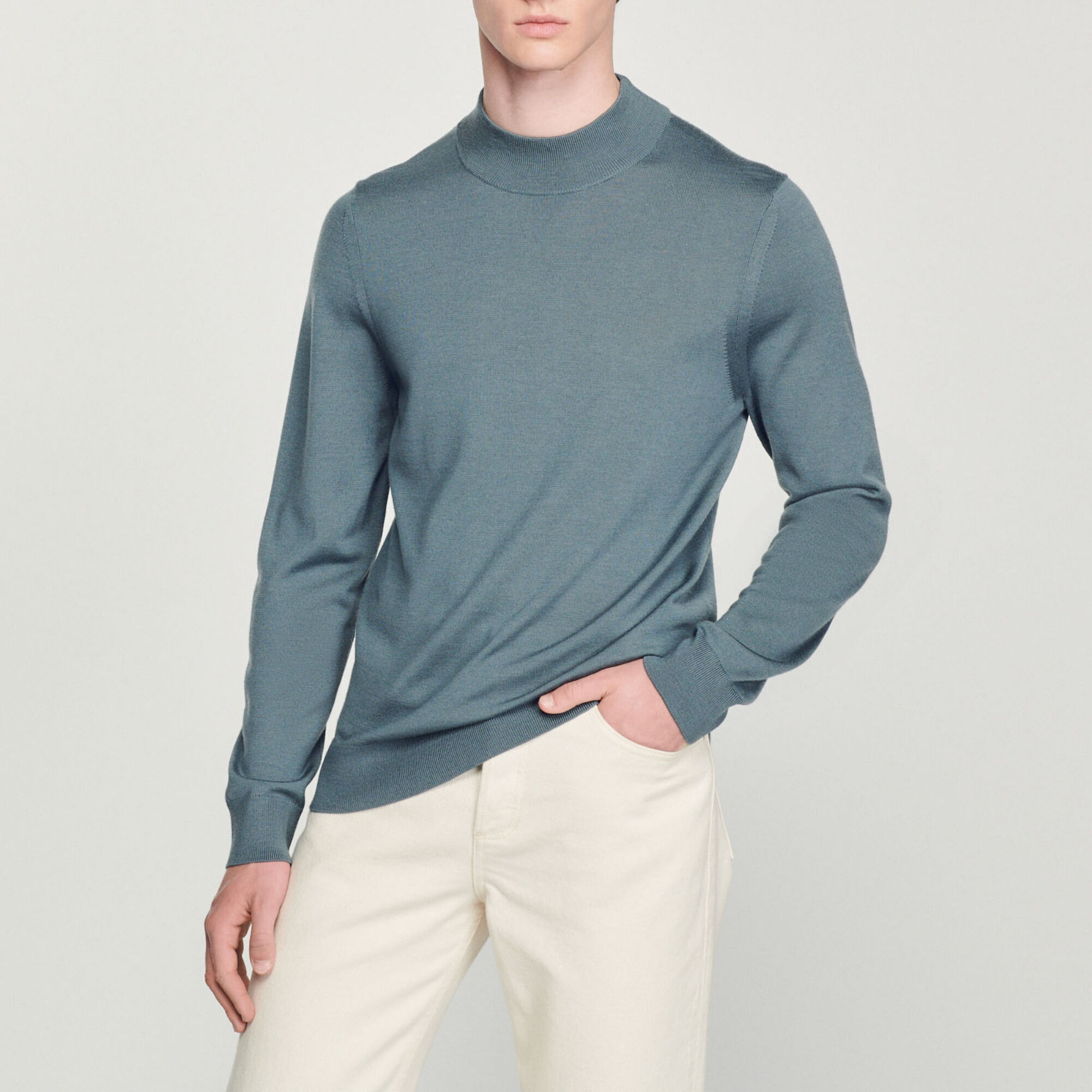 Funnel neck sweater