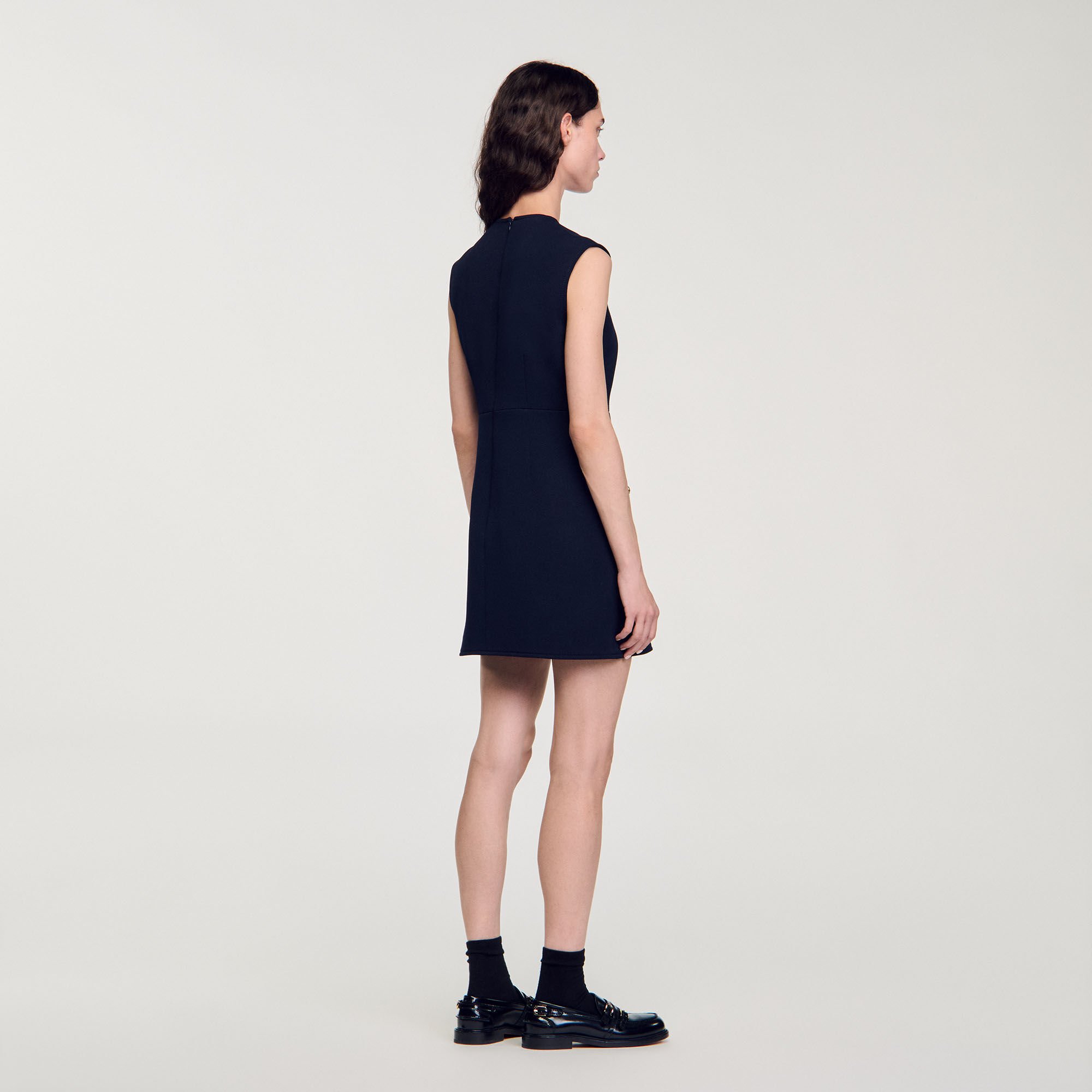 Short dress with buttons