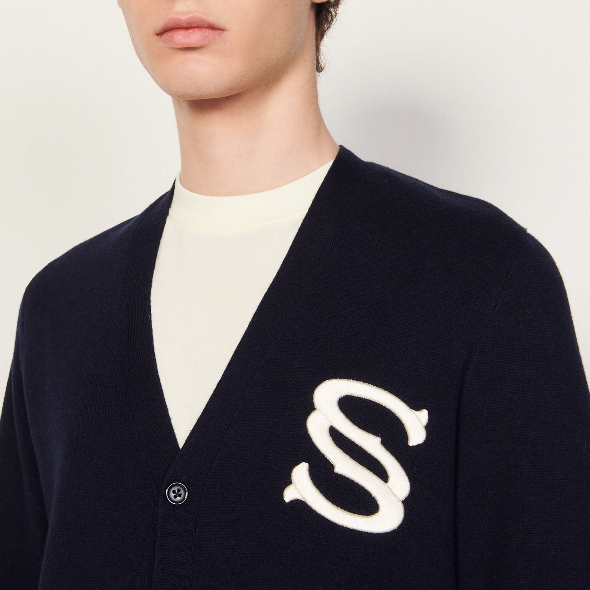 Wool cardigan with embroidery