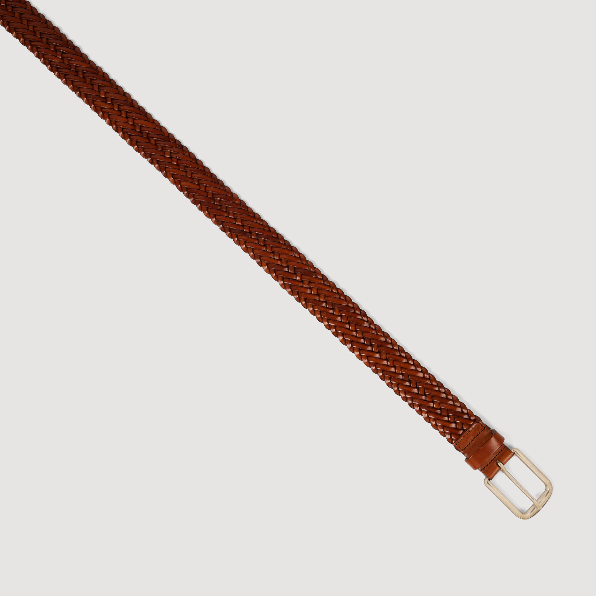 Braided leather belt