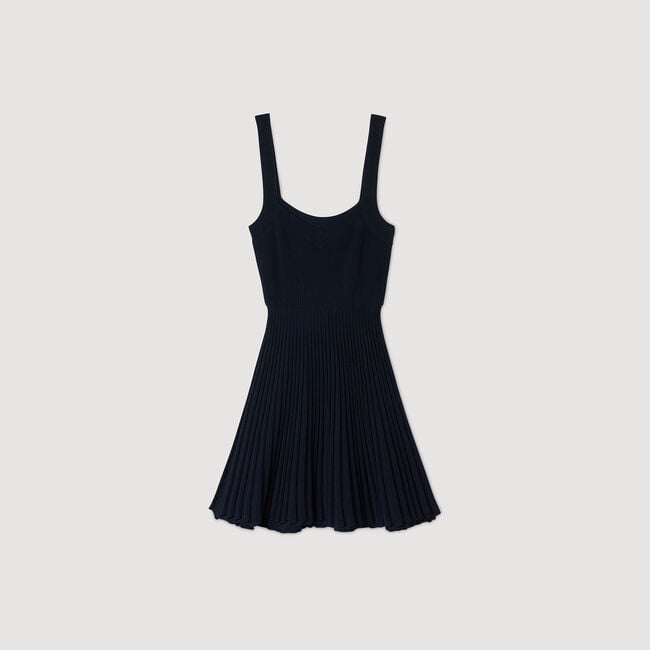 Short knit dress