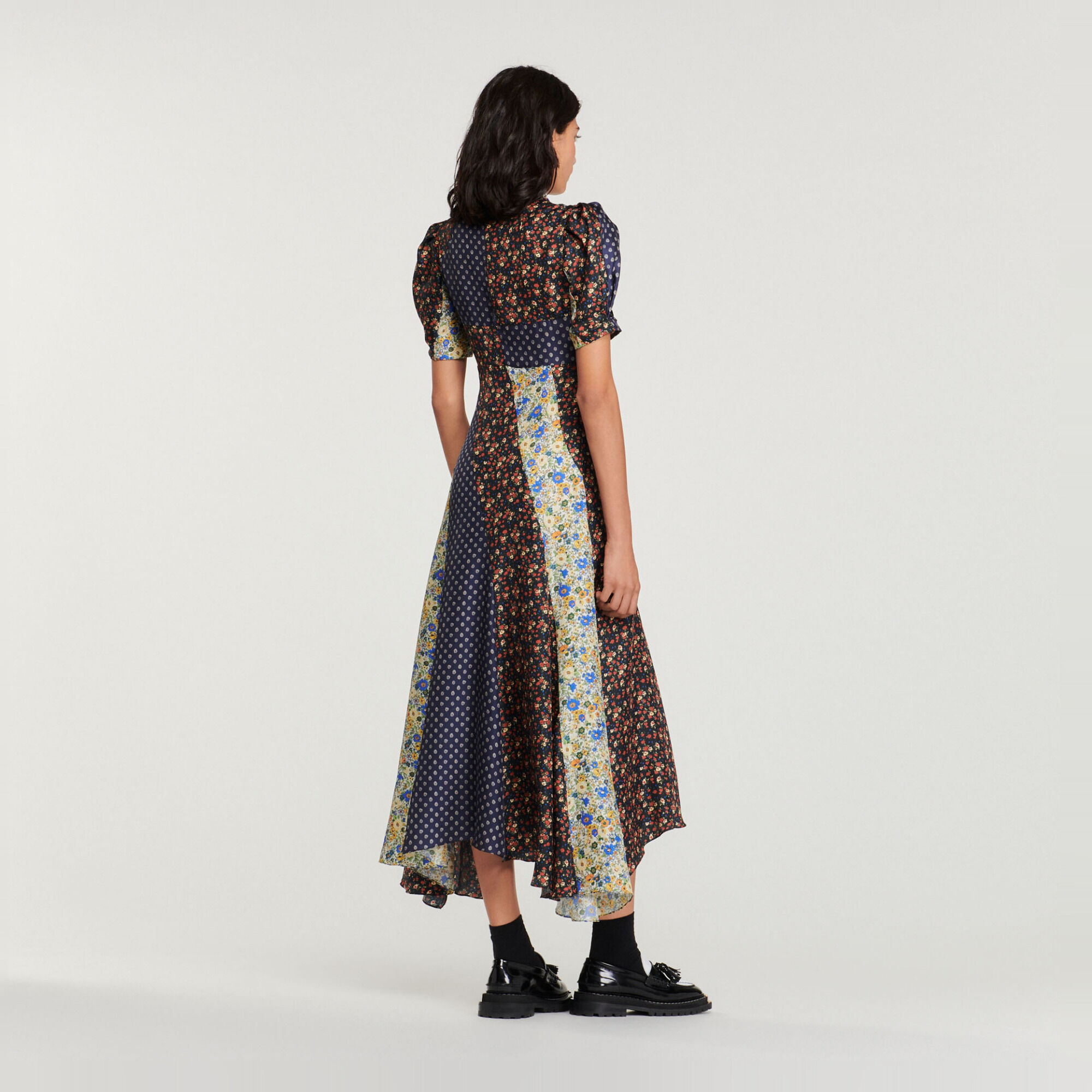 Long printed dress with pussy bow collar