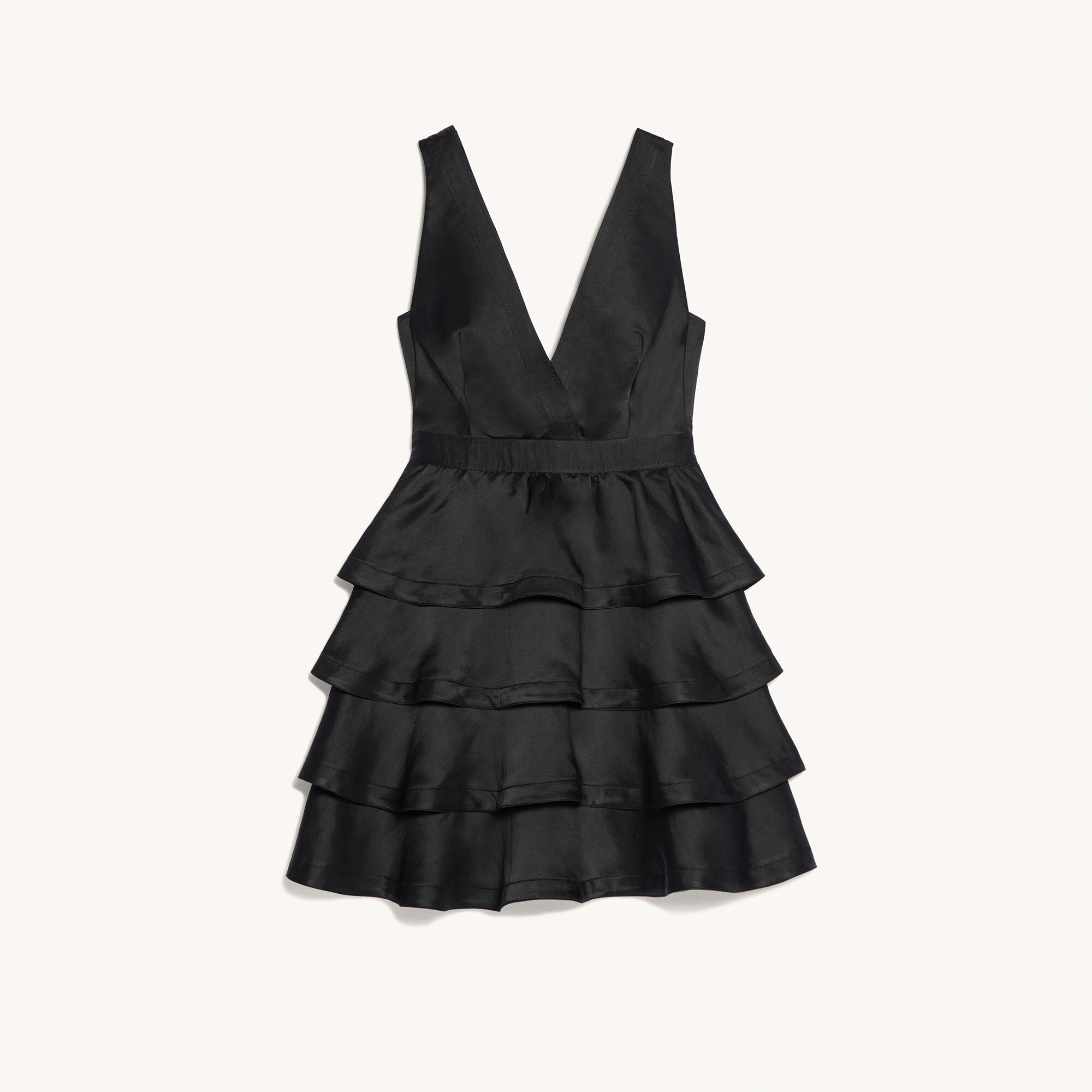 Sleeveless dress with ruffles