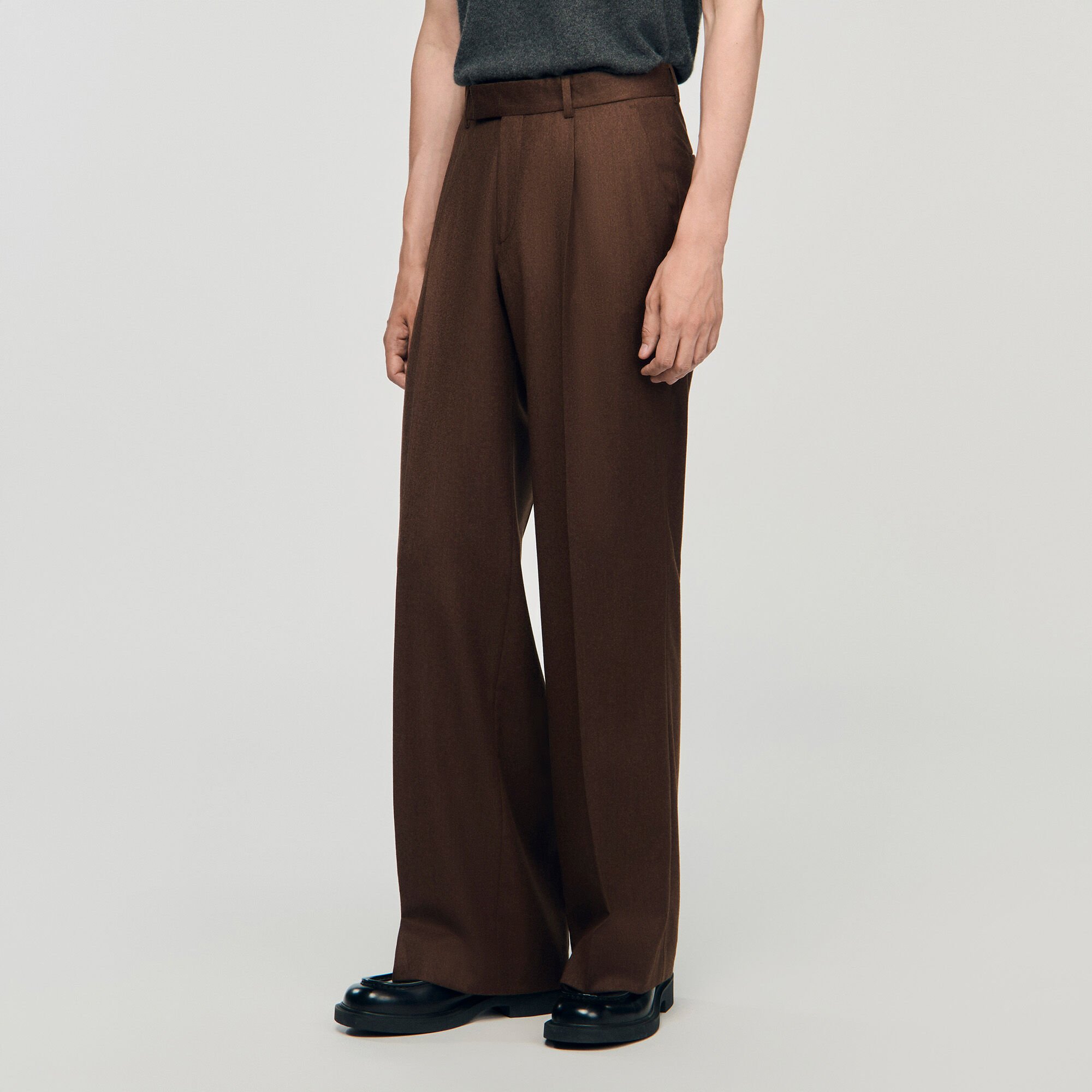 Wide-leg wool trousers