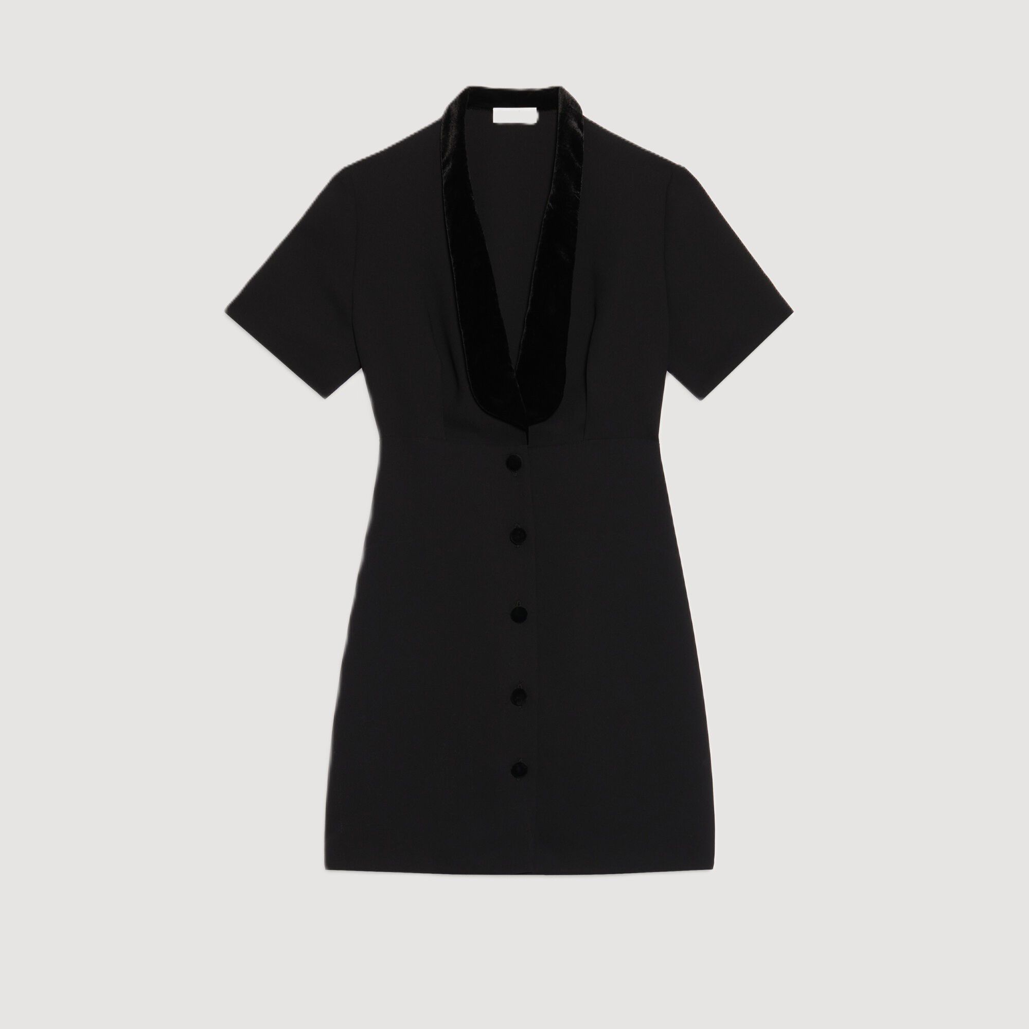 Short dress with shawl neck