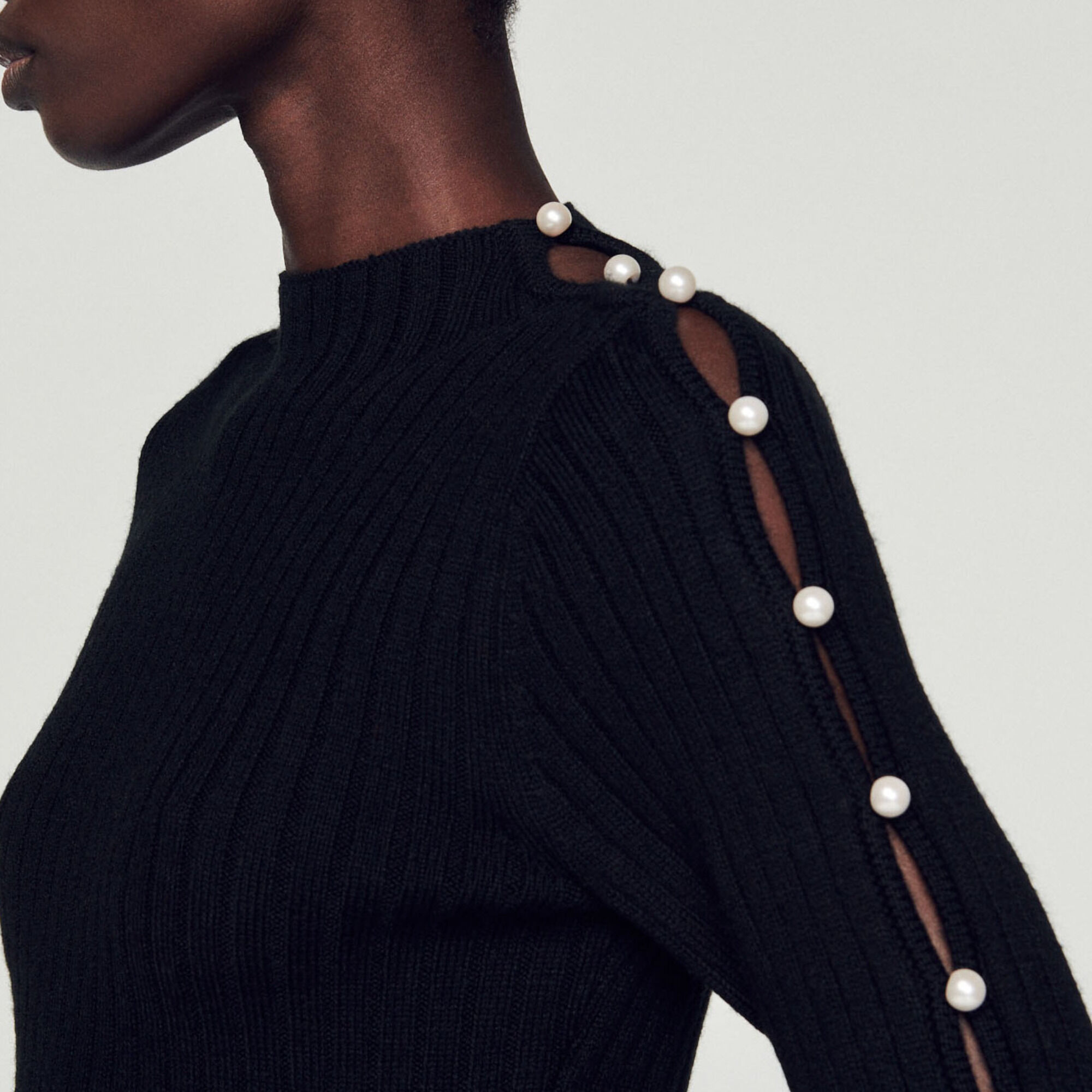 Short knitted dress