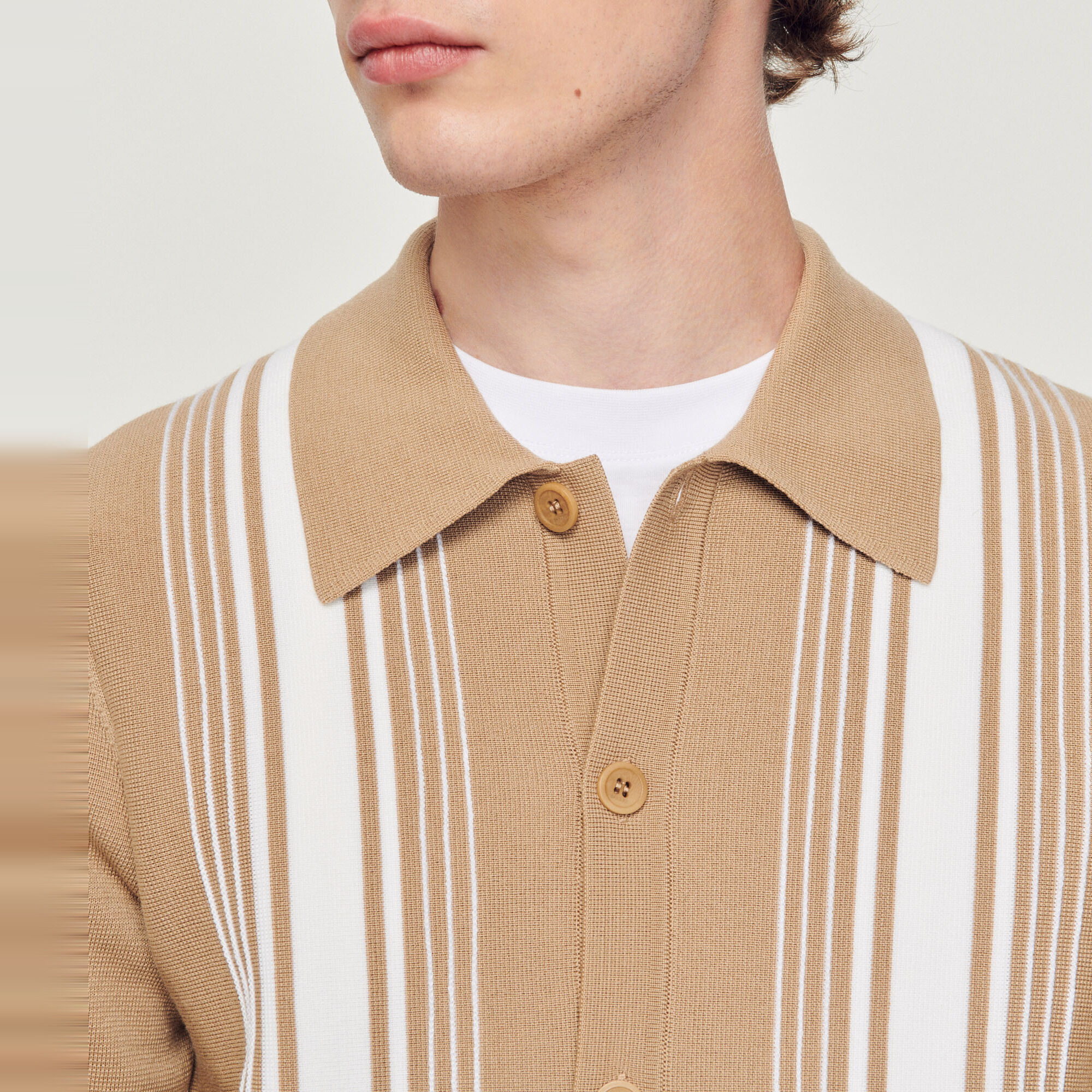 Cardigan with contrasting embroidery
