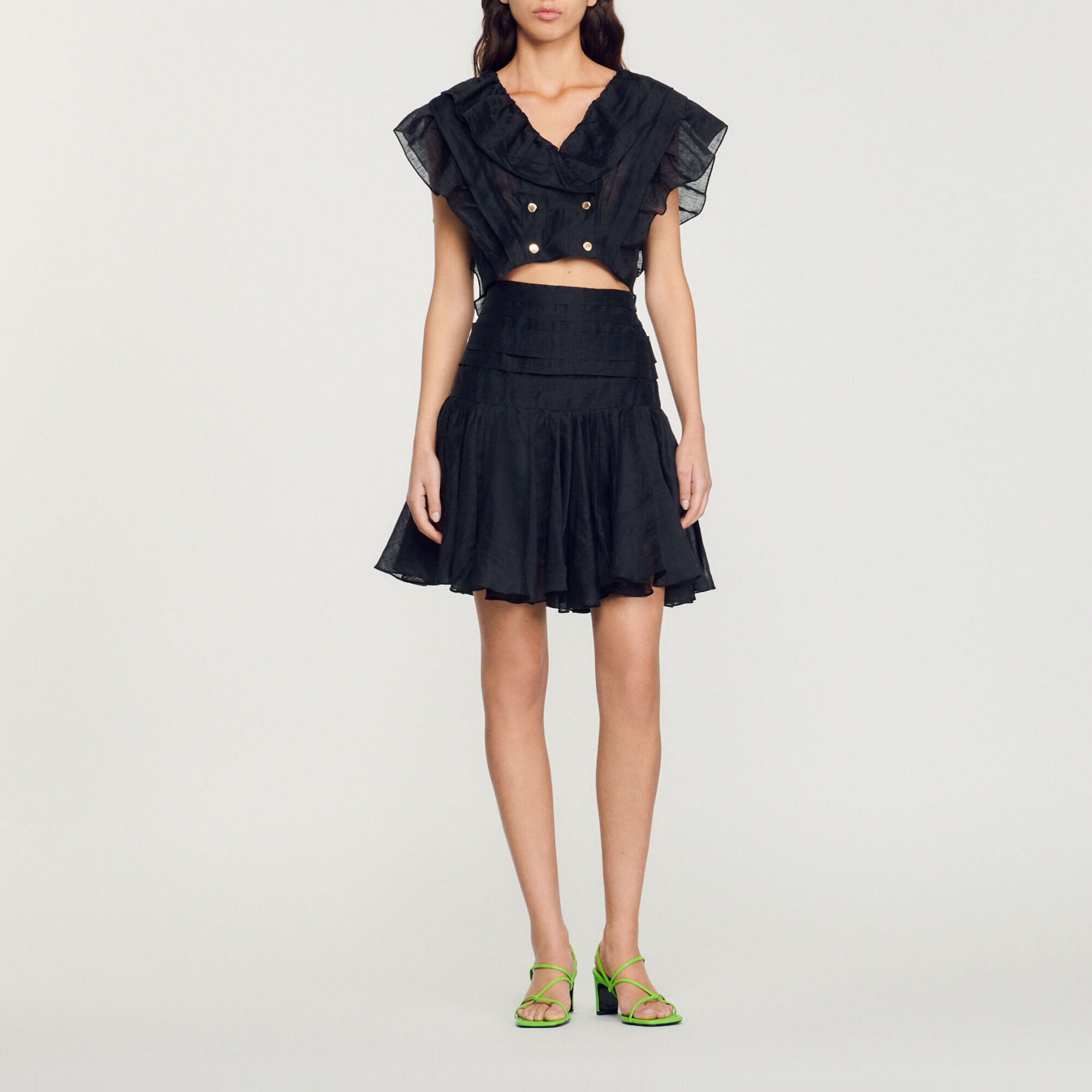 Flared ruffle skirt outlet