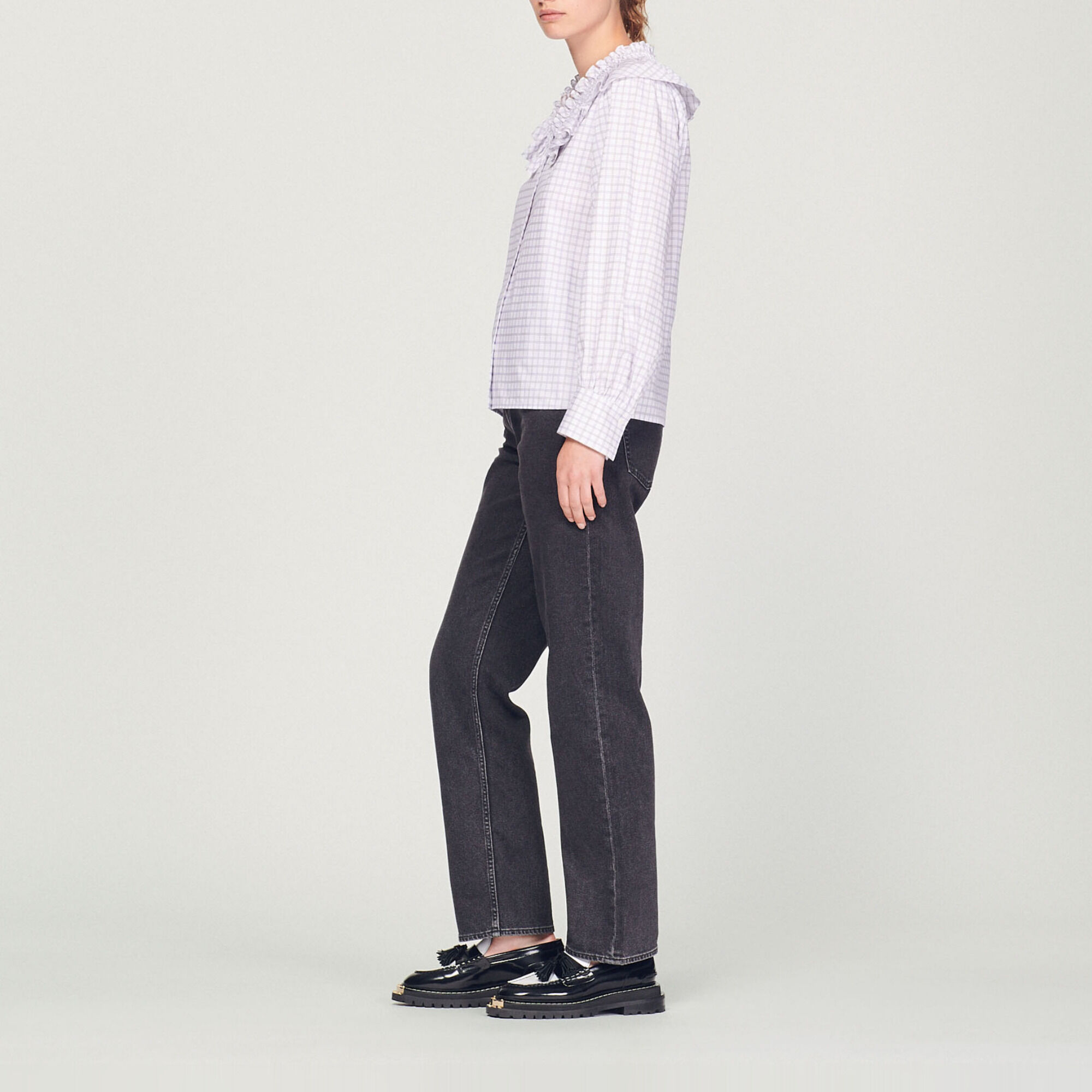 Checked shirt with ruffled collar
