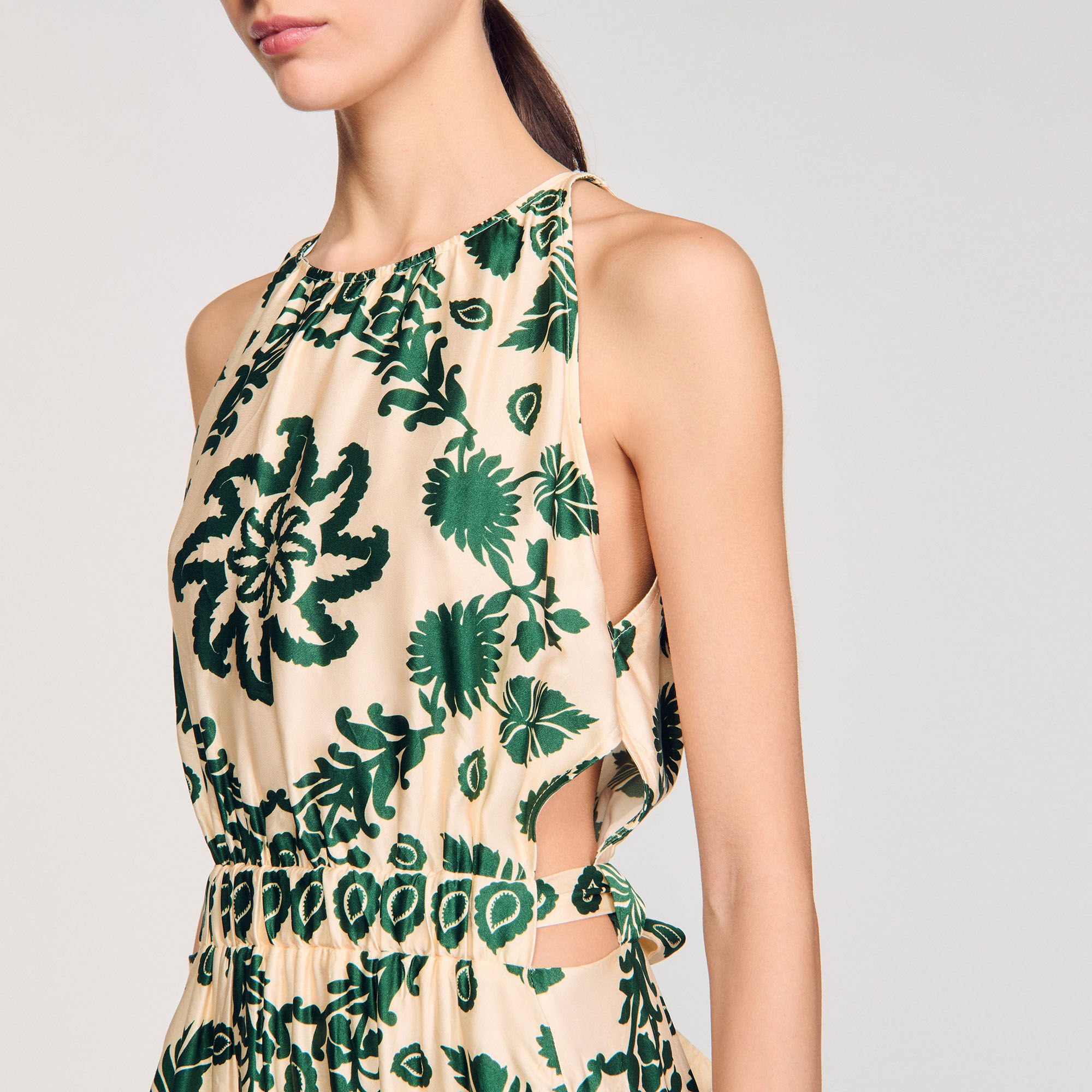 Leaf print maxi dress