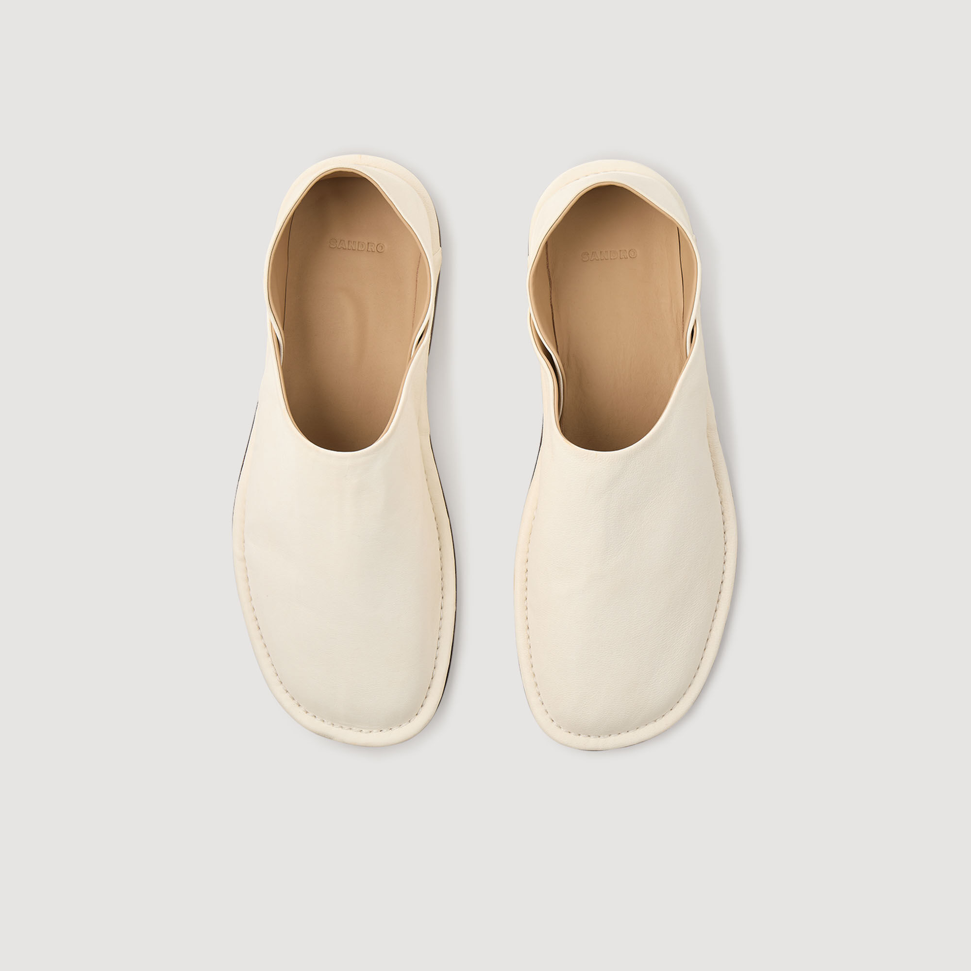 Grained leather slippers