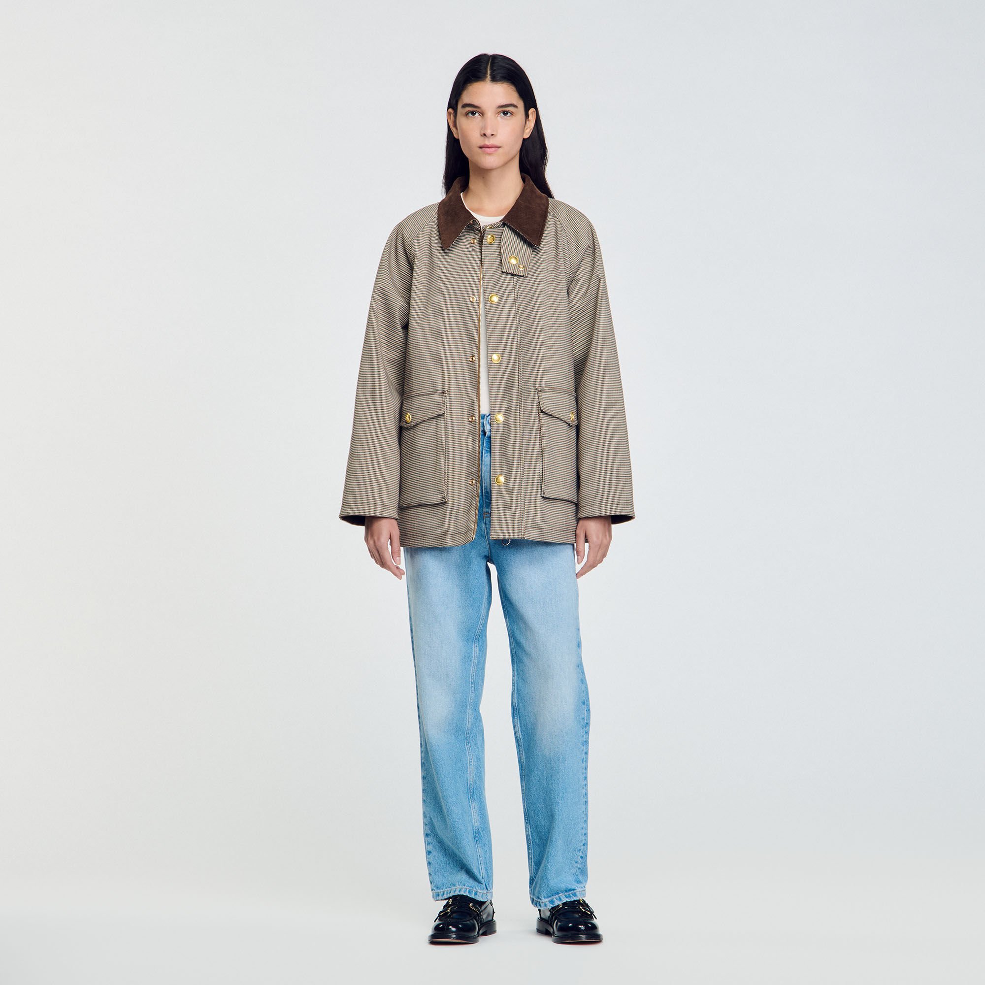 Check coat with velvet collar