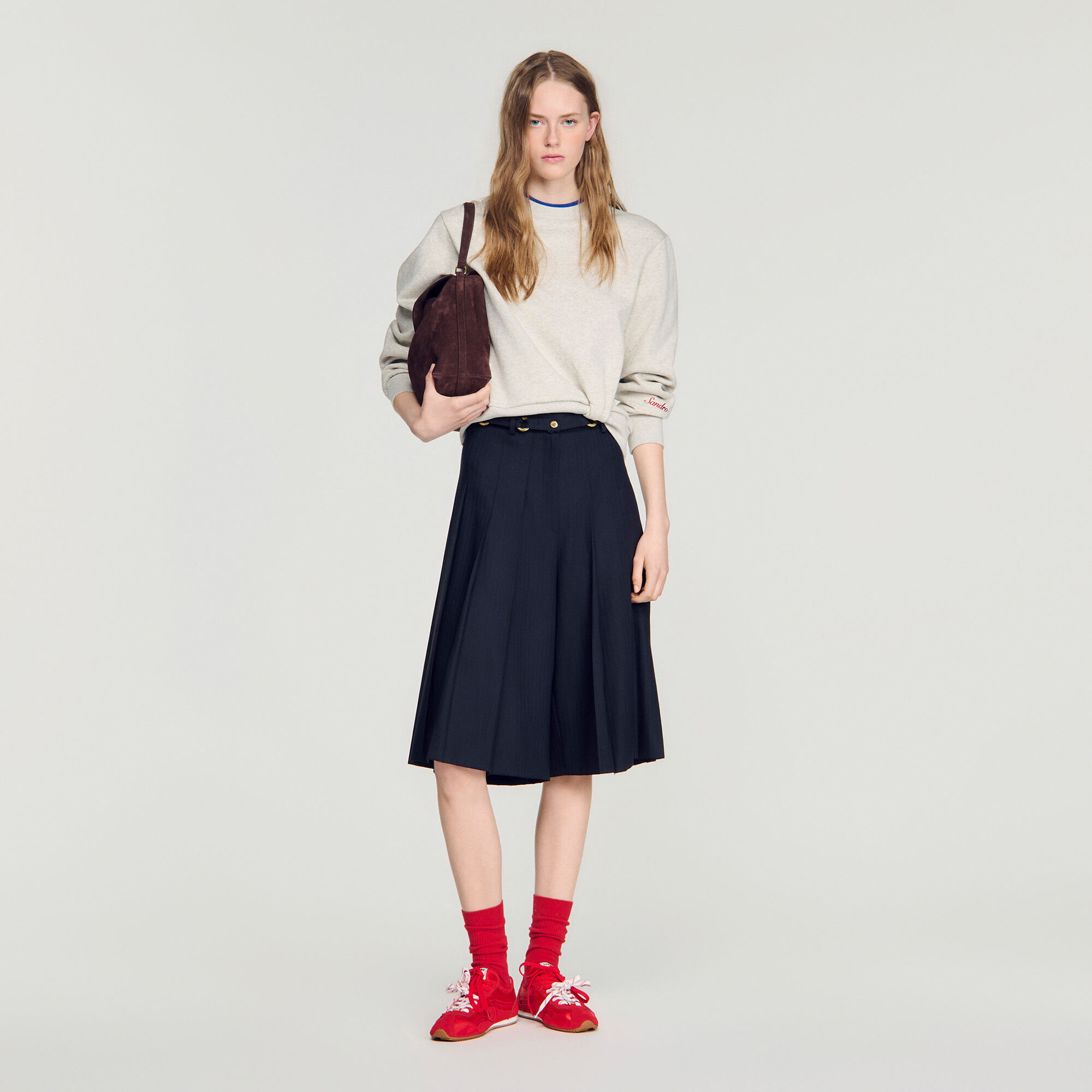 Long pleated wool shorts
