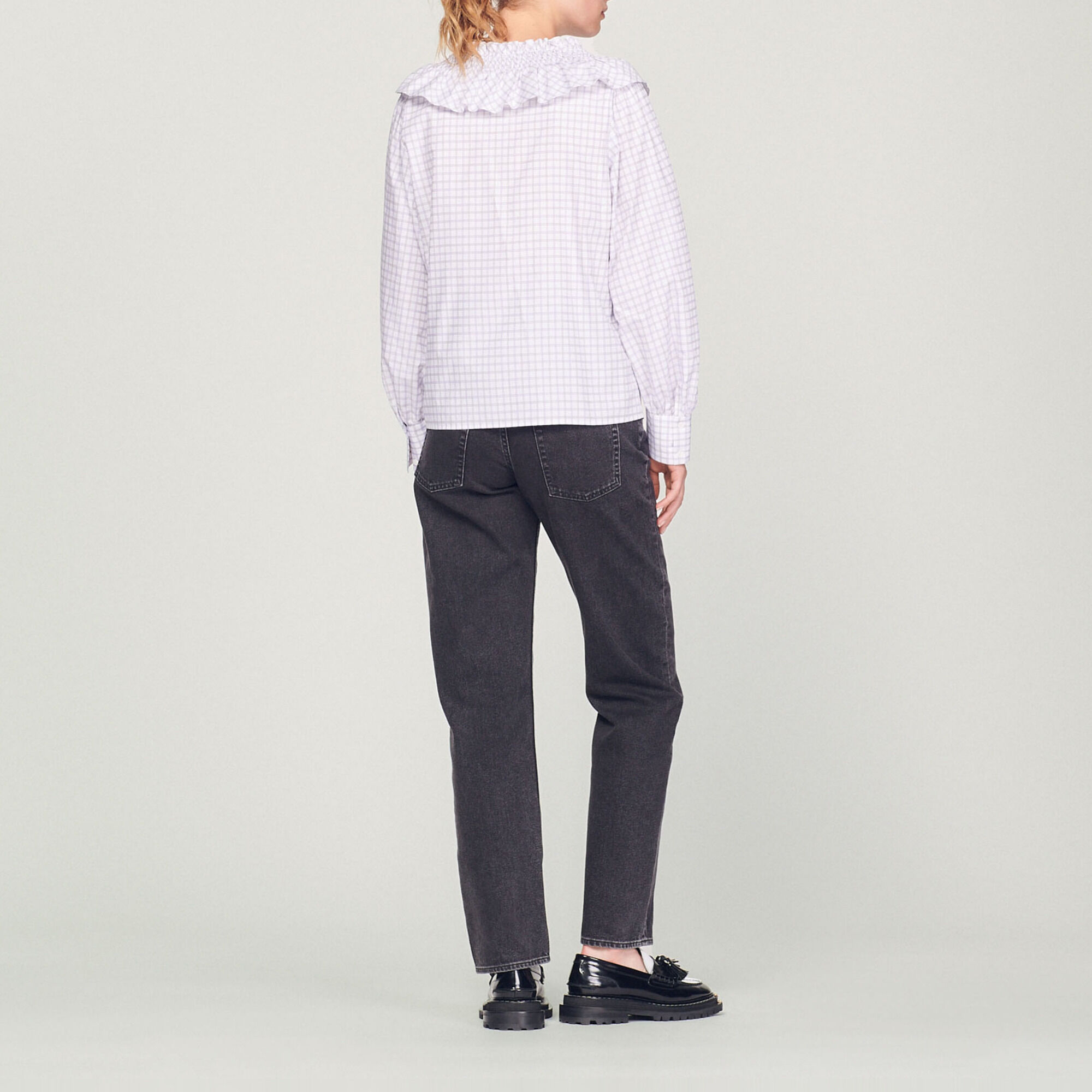 Checked shirt with ruffled collar