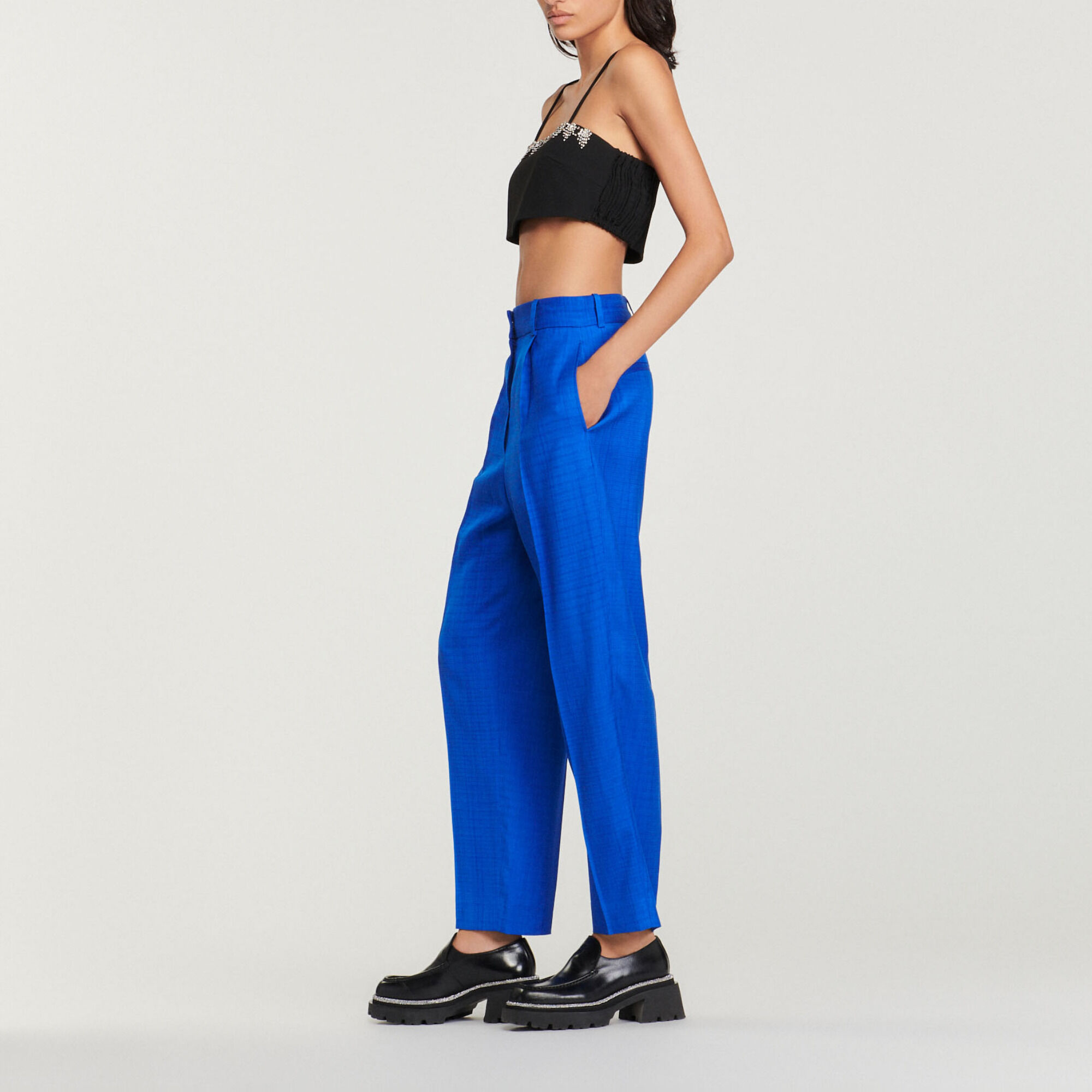 Straight-leg trousers