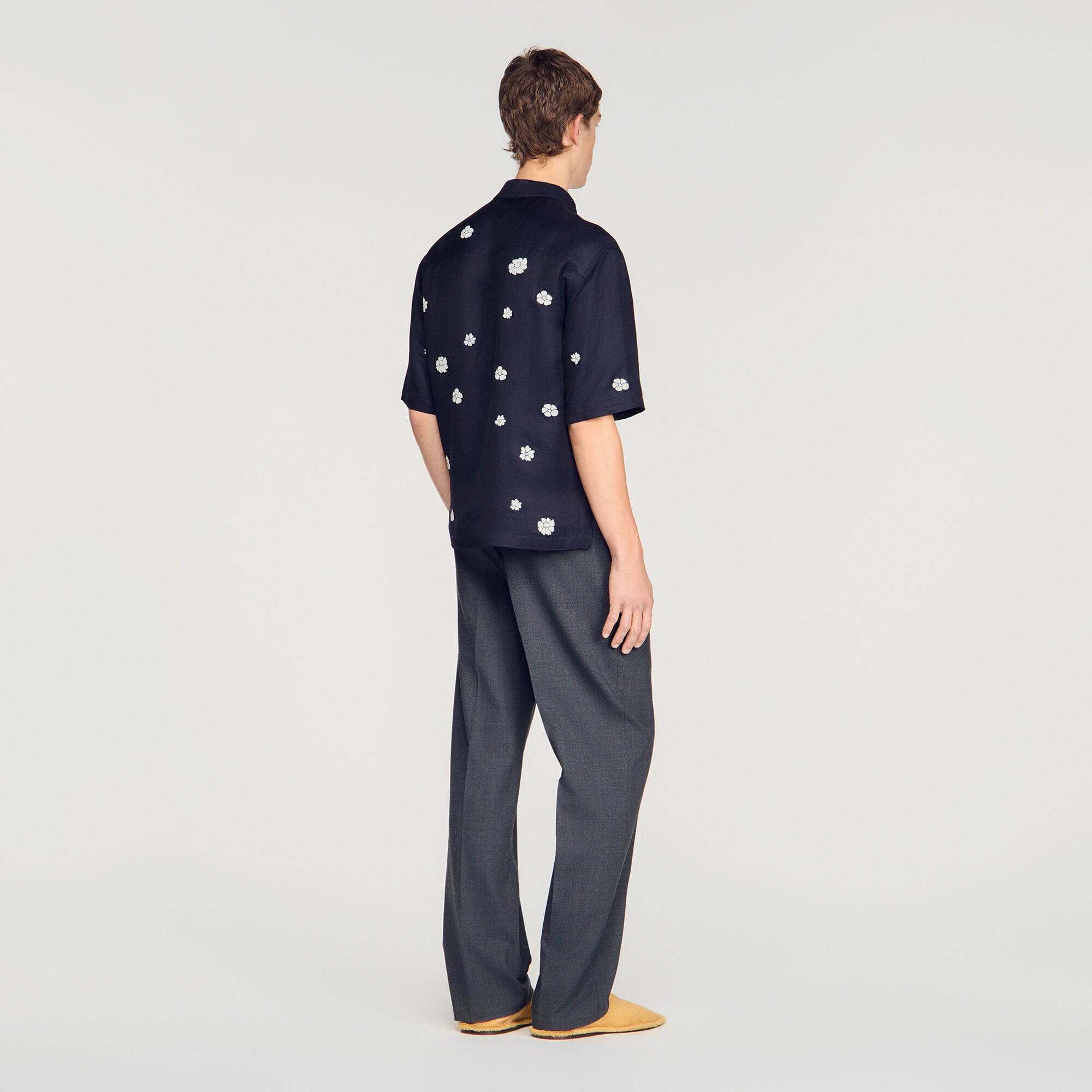 Loose-fit floral shirt