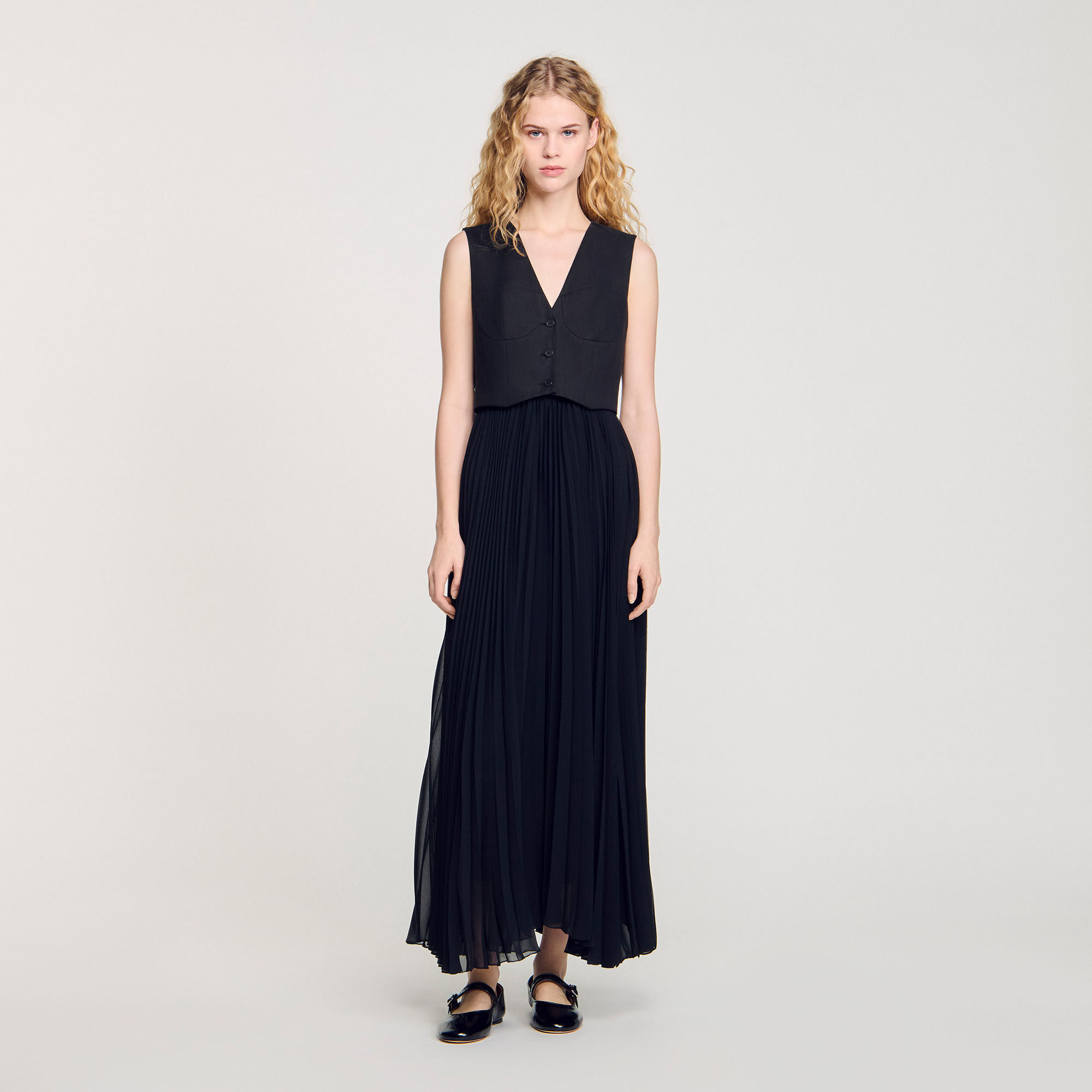 SANDRO ブラックワンピース 半袖　UKサイズ8 Pleated maxi dress black / gray For Women | Sandro Paris