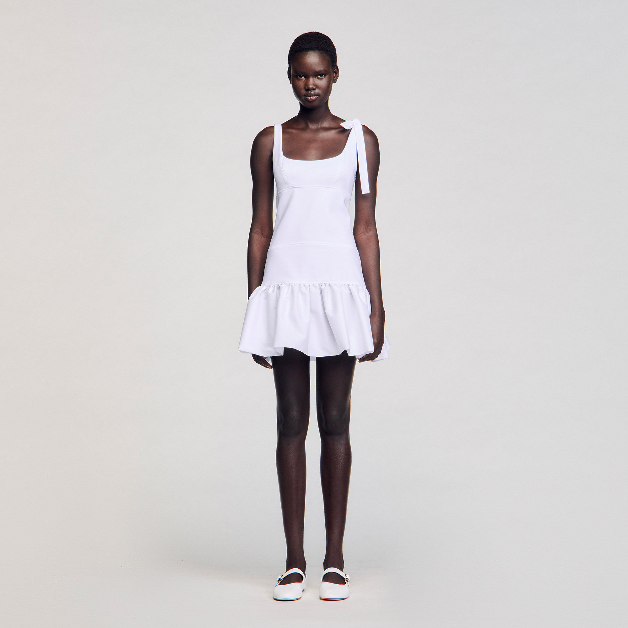 Dual-material short dress