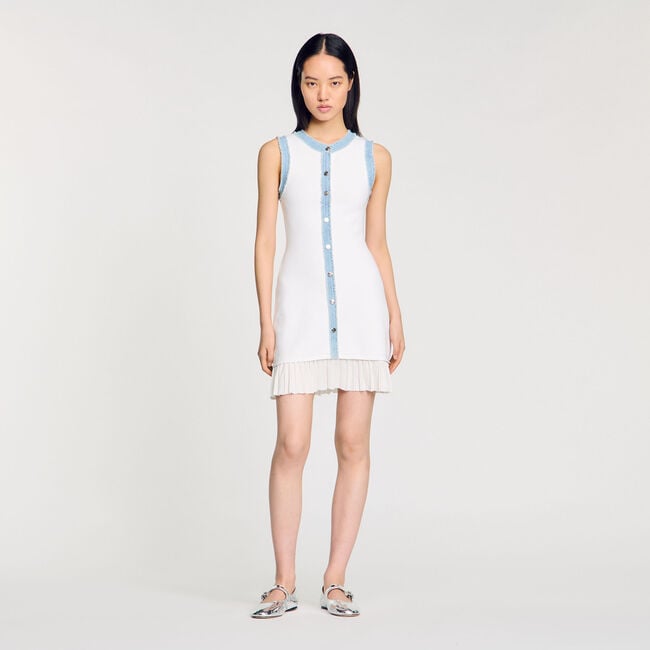 Short knit dress with ruffles