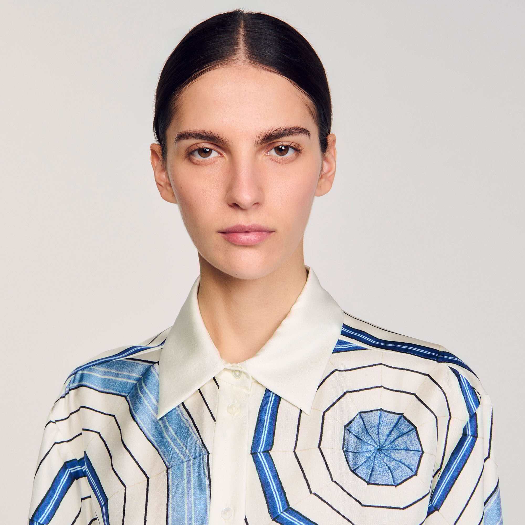 Spiral-motif silk shirt