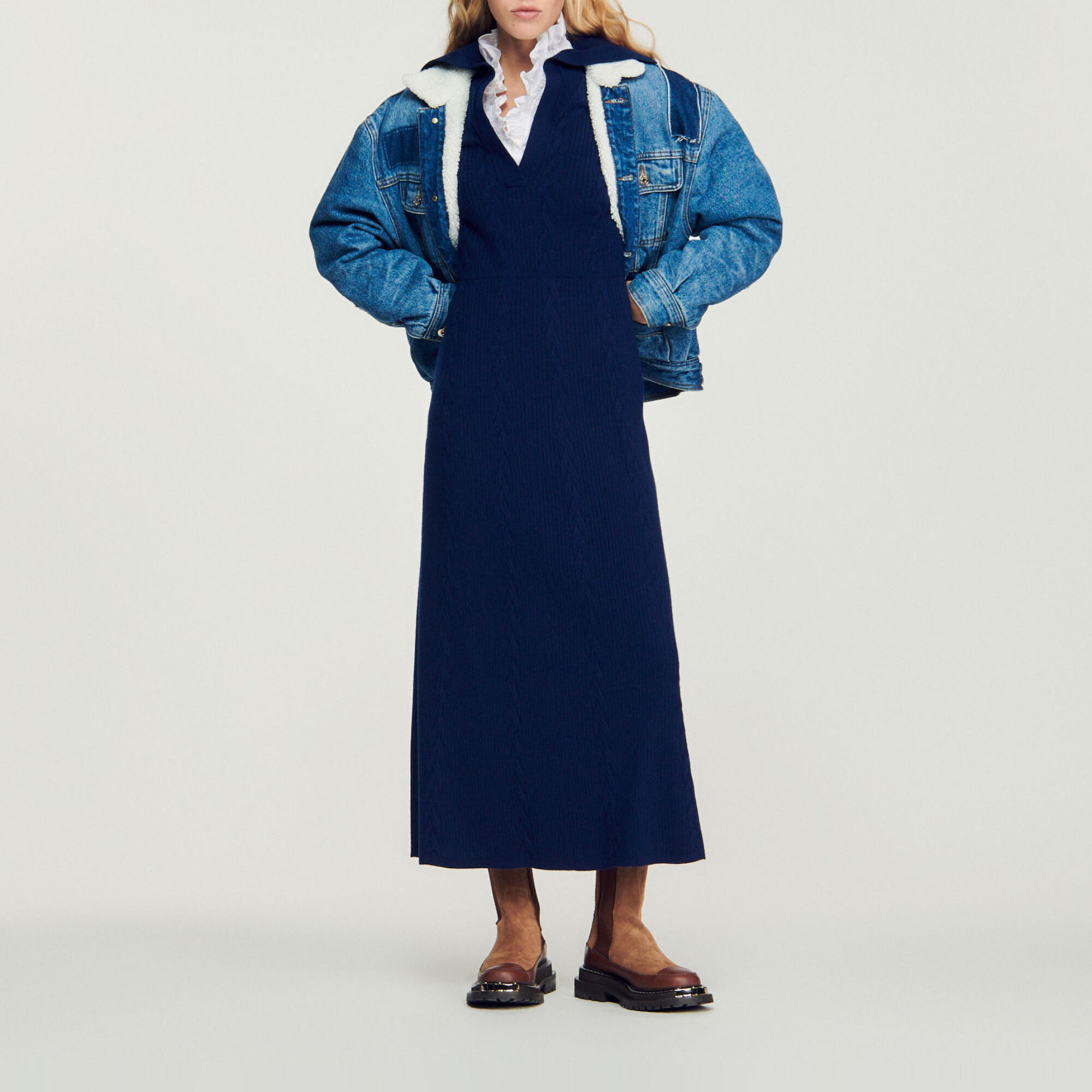 Long dress with open collar