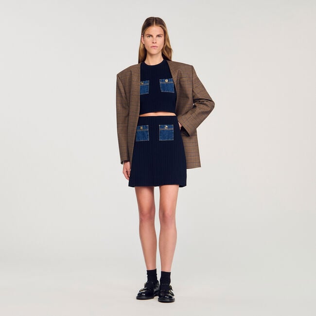 Short knit and denim skirt