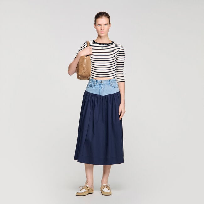 Short striped tee with pearl collar