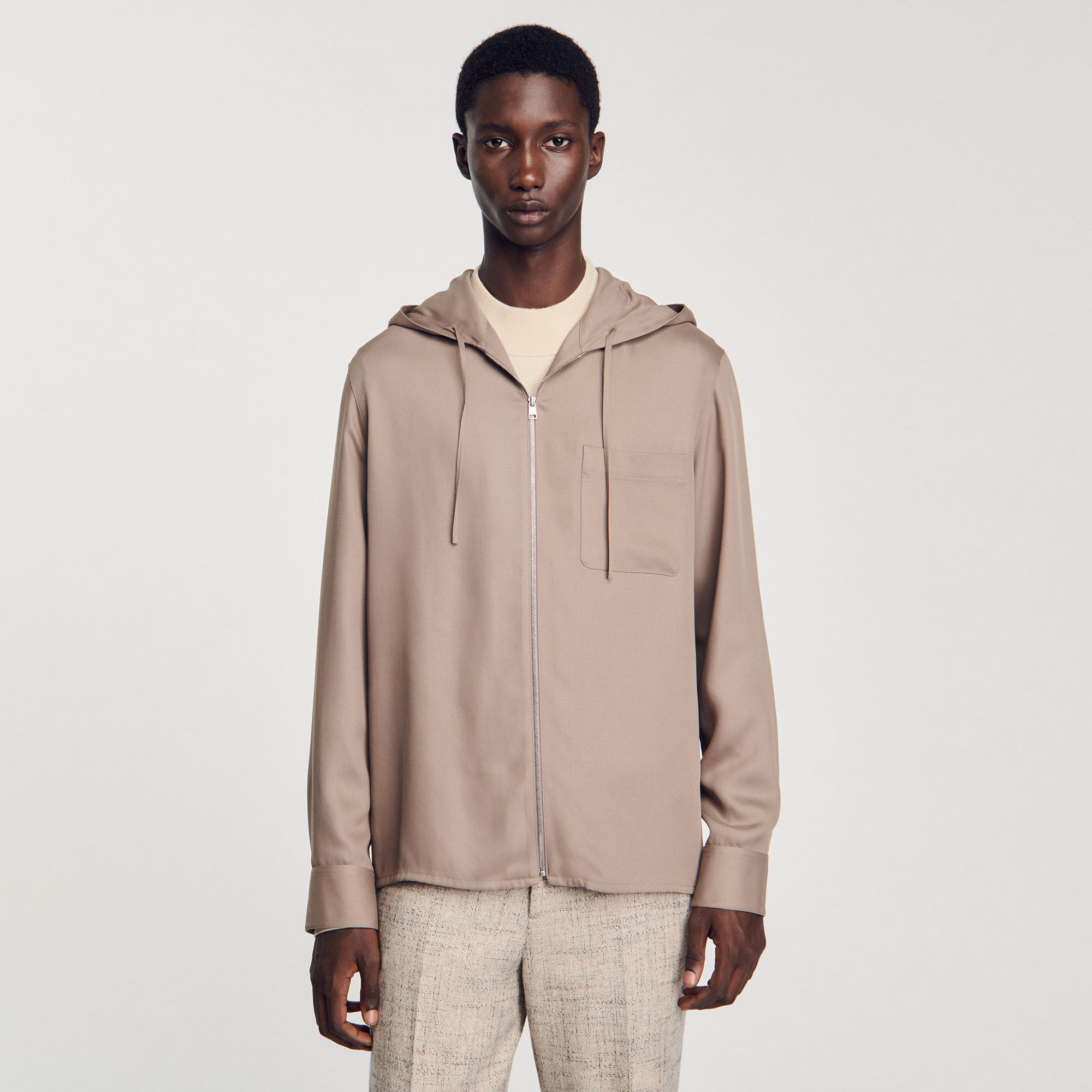 Hooded shirt
