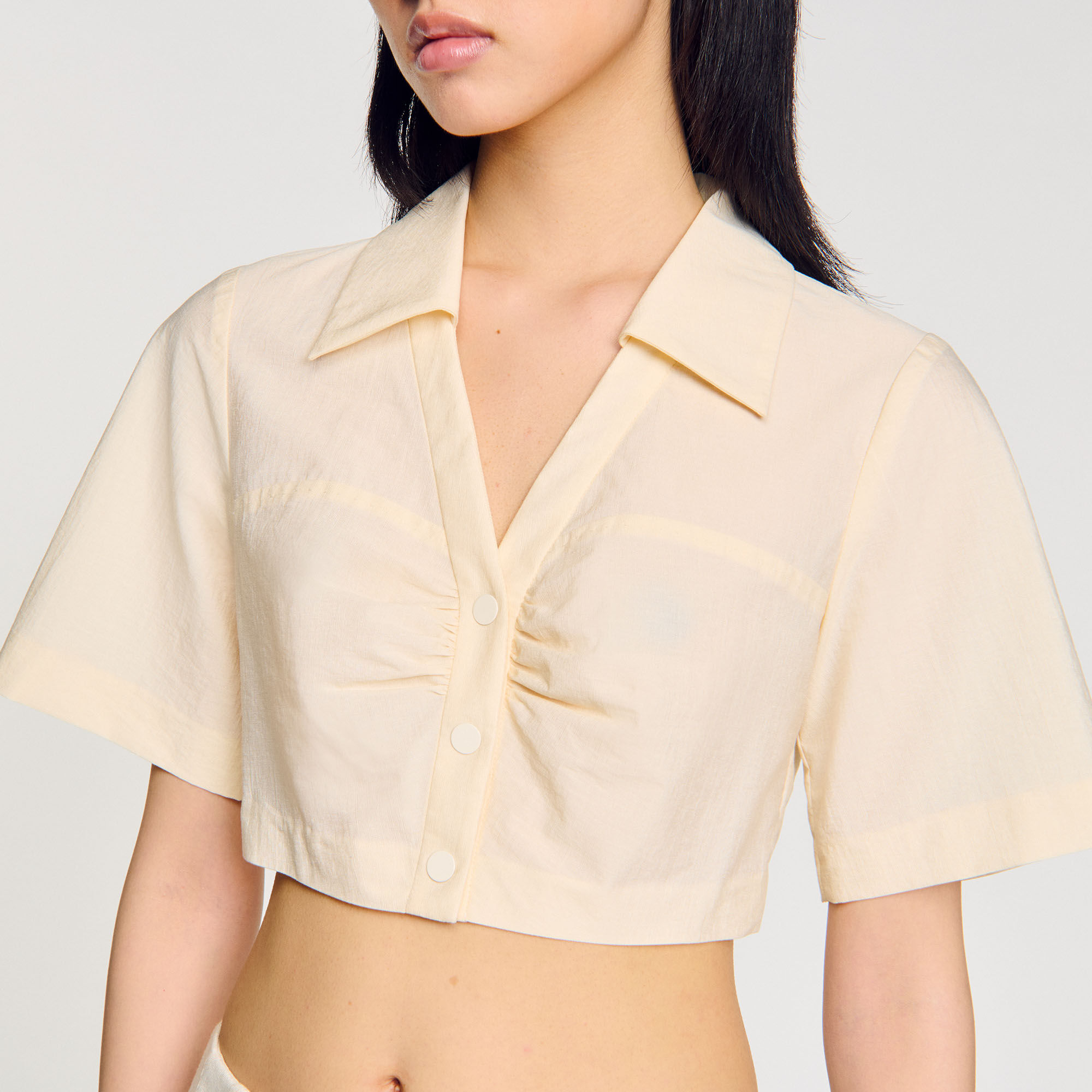 Cropped gathered shirt