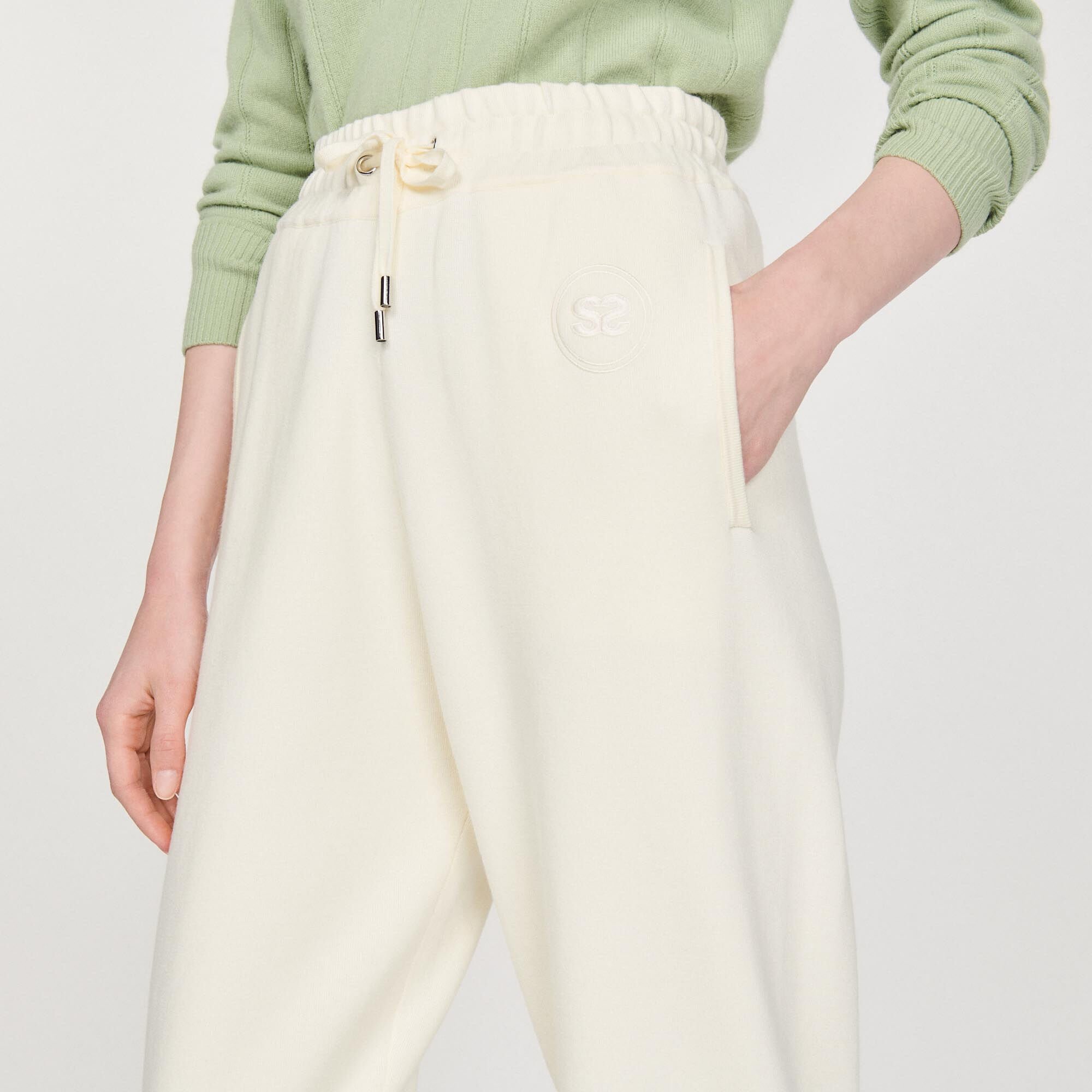 Knit jogging bottoms