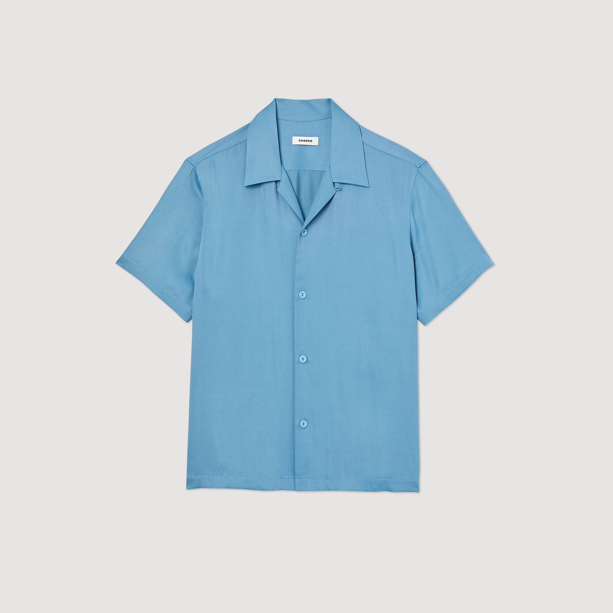 Short-sleeved shirt
