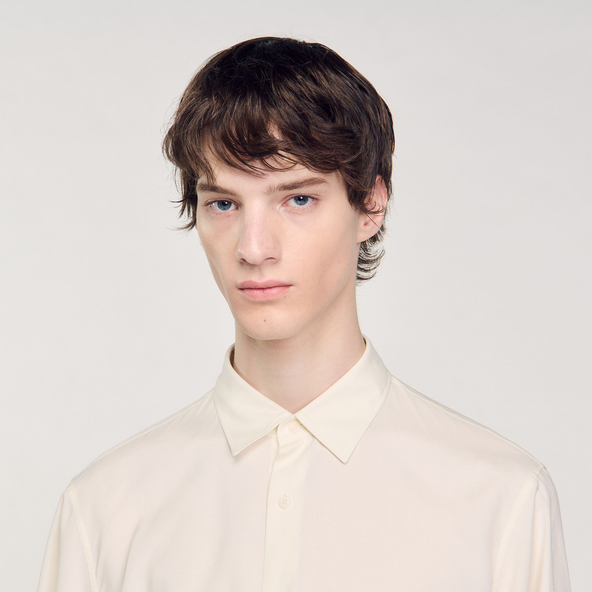 Long-sleeved loose-fit shirt