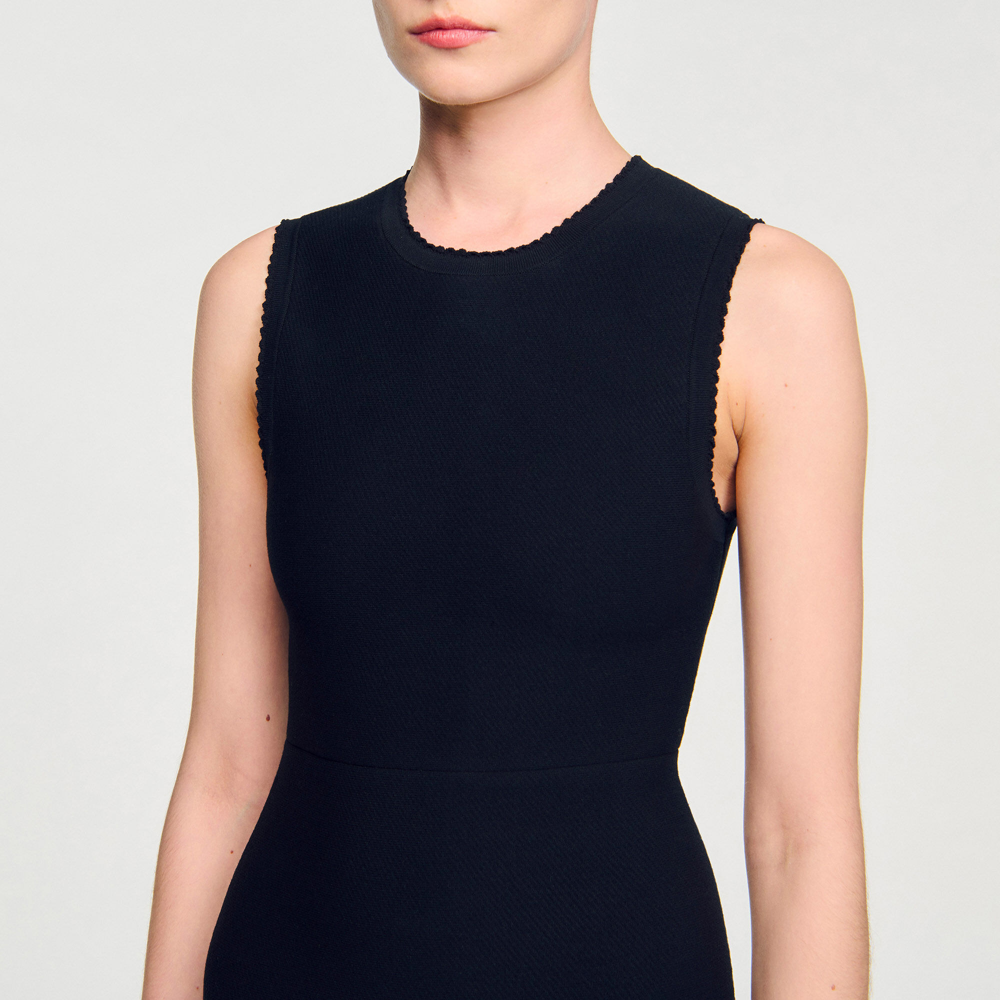 Two-tone short knit dress