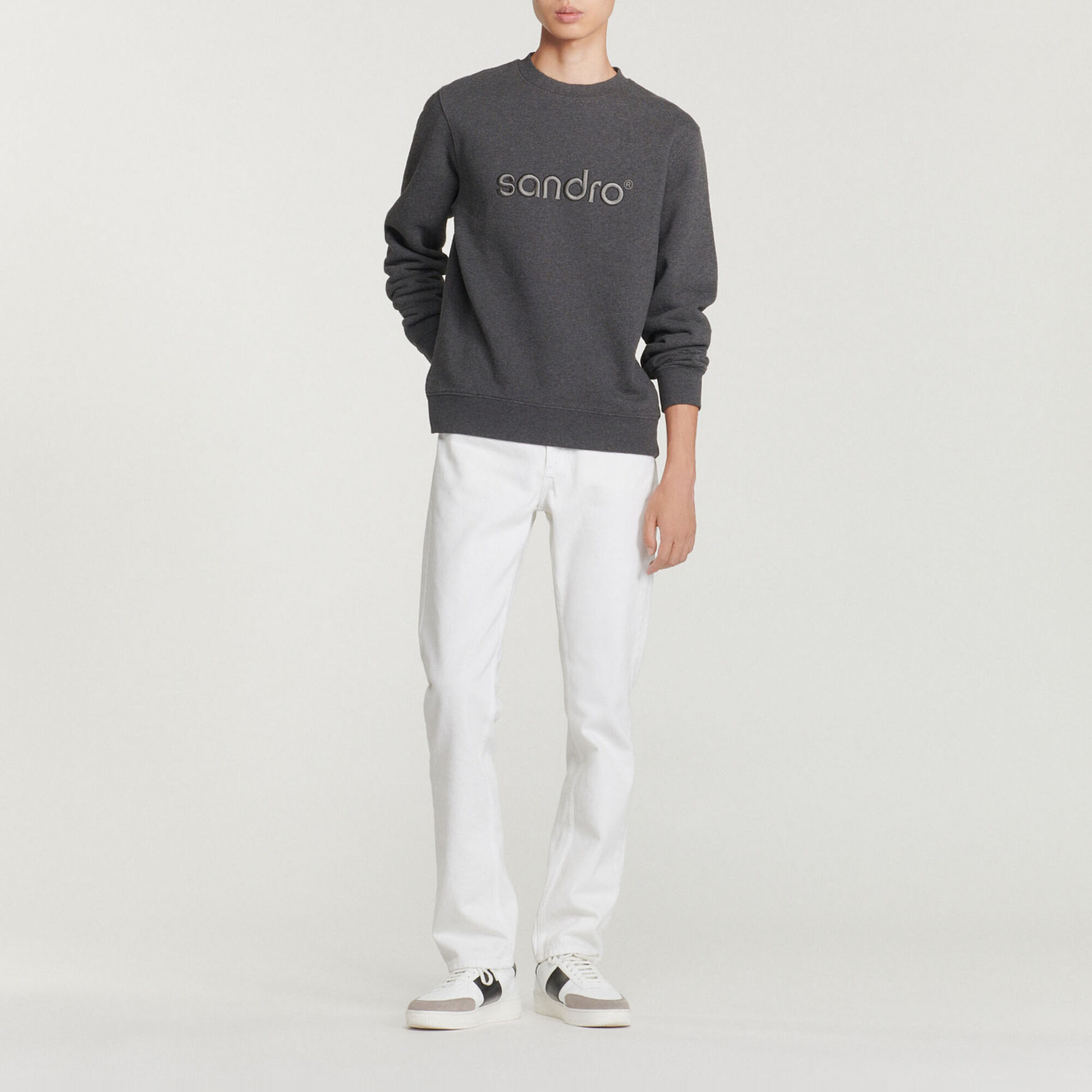 Round neck sweatshirt