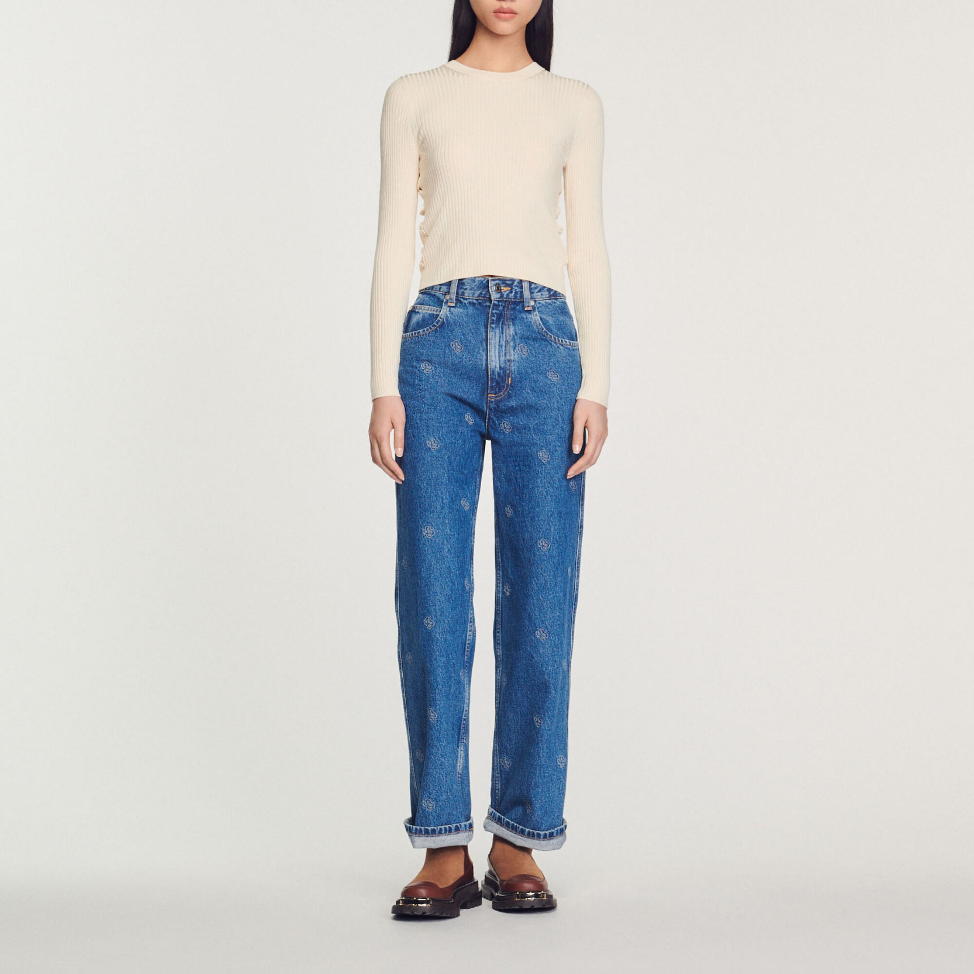 Backless knit sweater