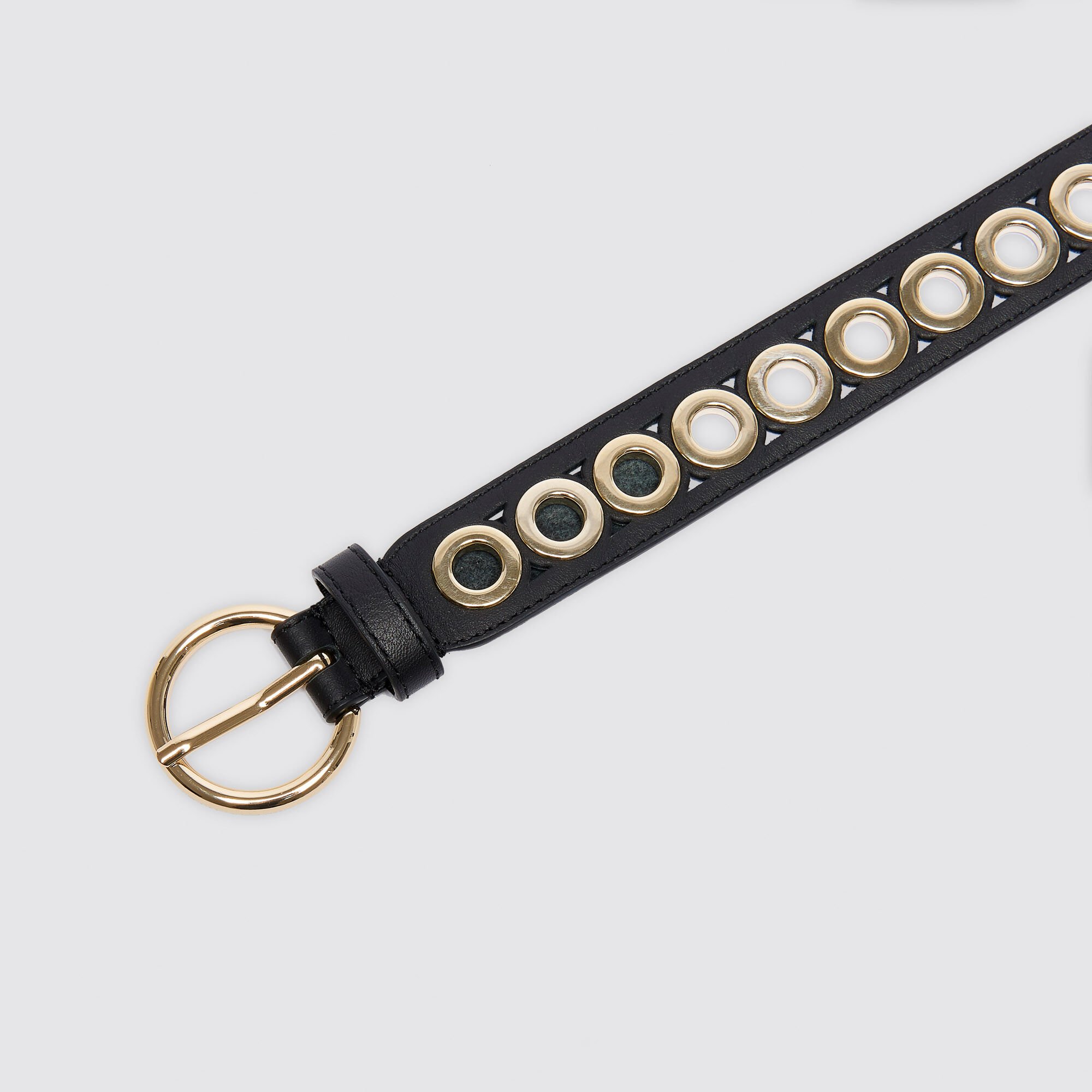 Belt with round buckle and eyelets
