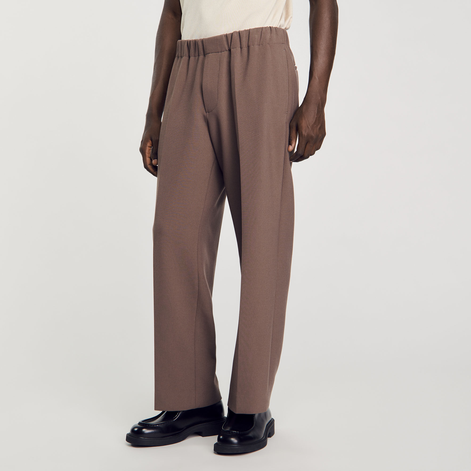 Wide-leg trousers