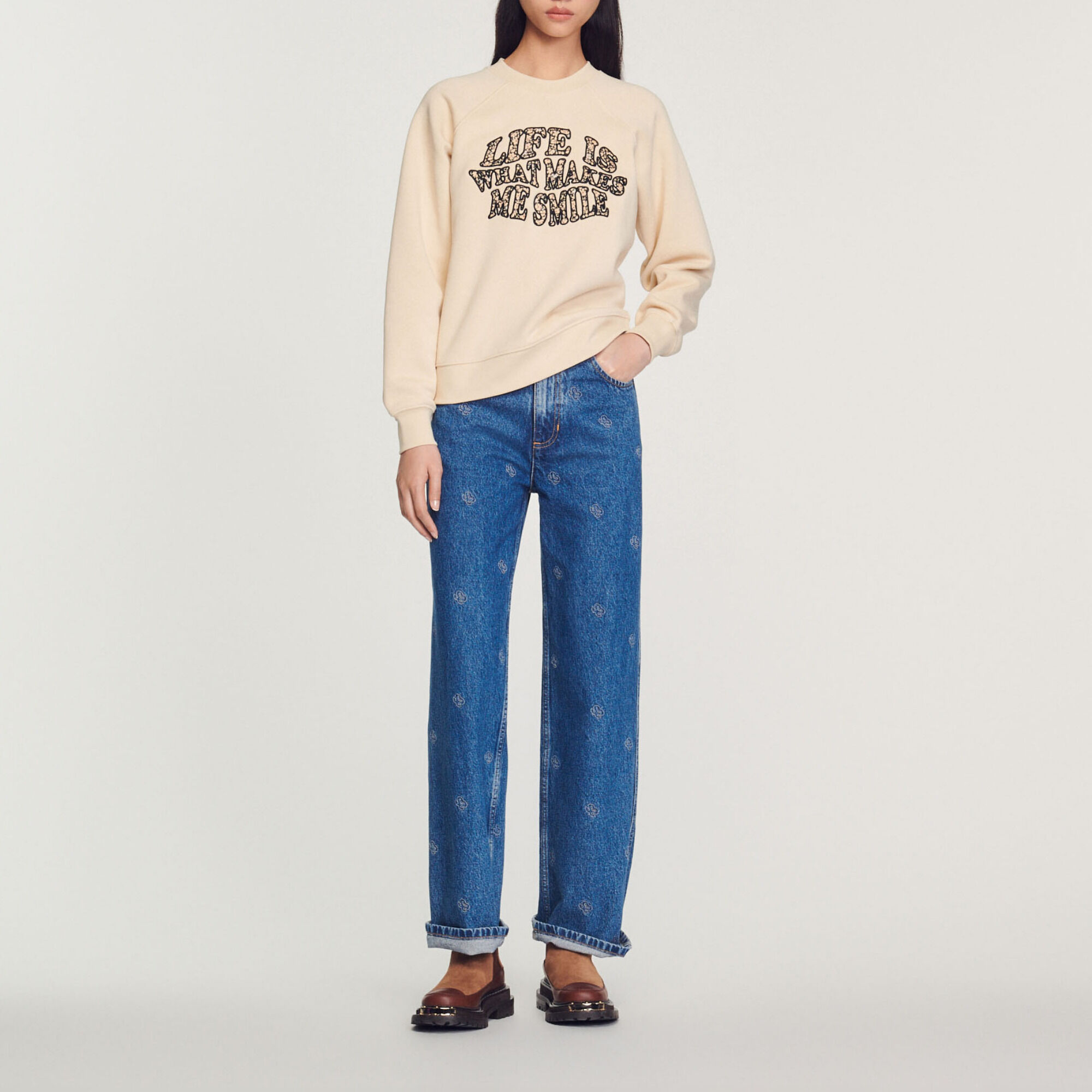 Smile sweatshirt outlet