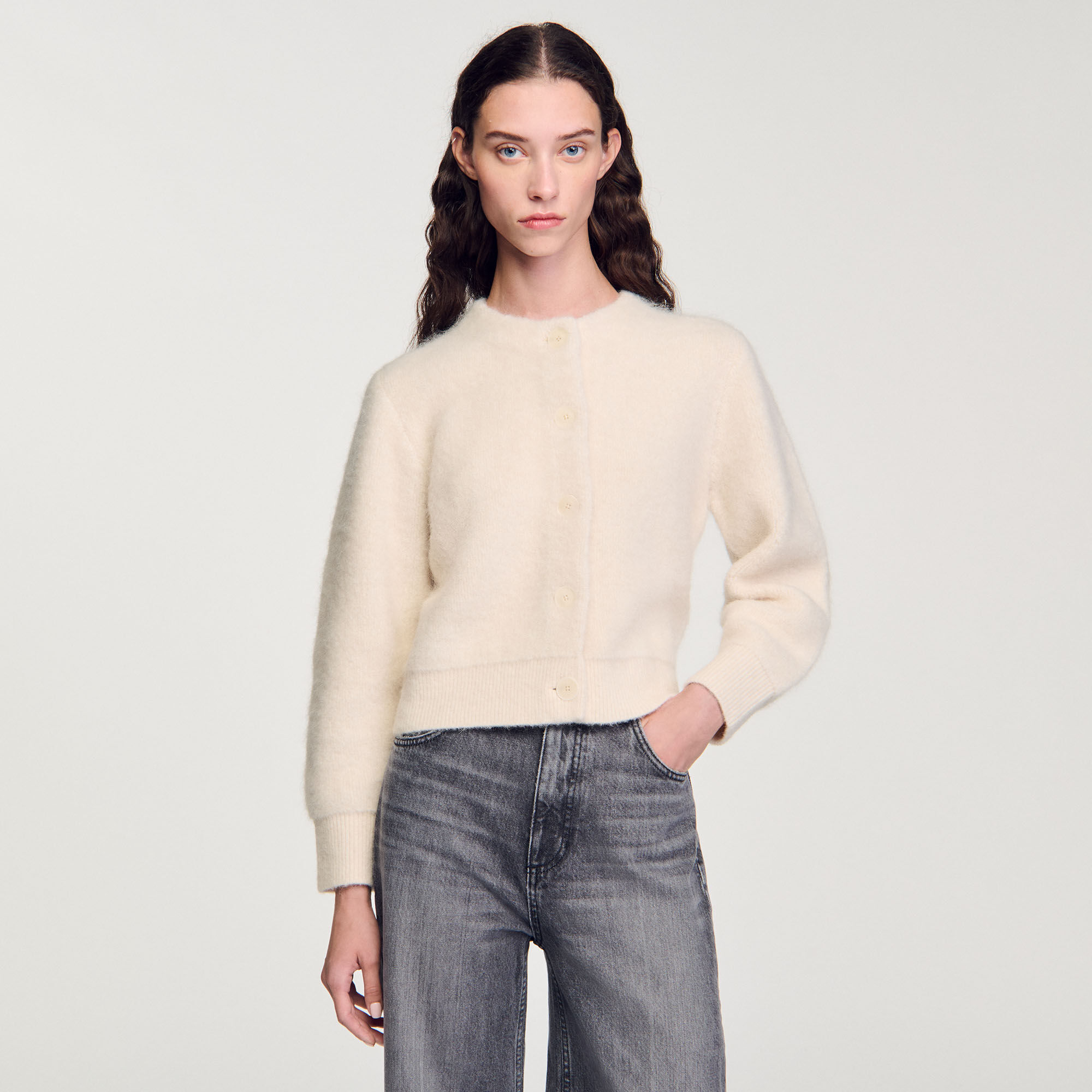 Cropped fluffy knit cardigan