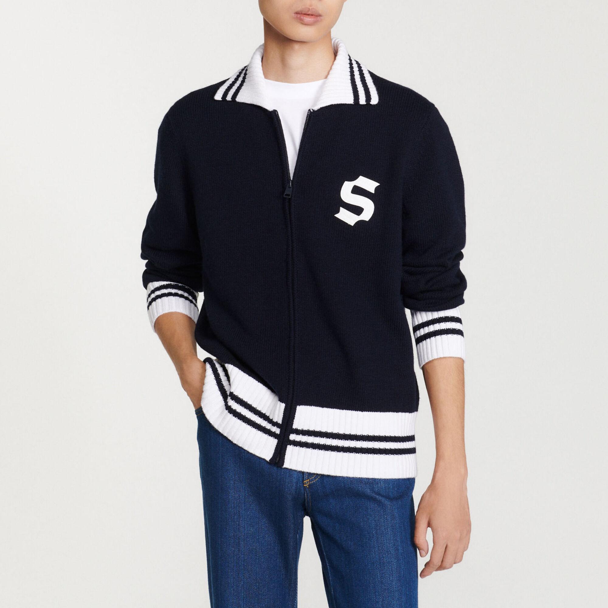 Two-tone knitted cardigan