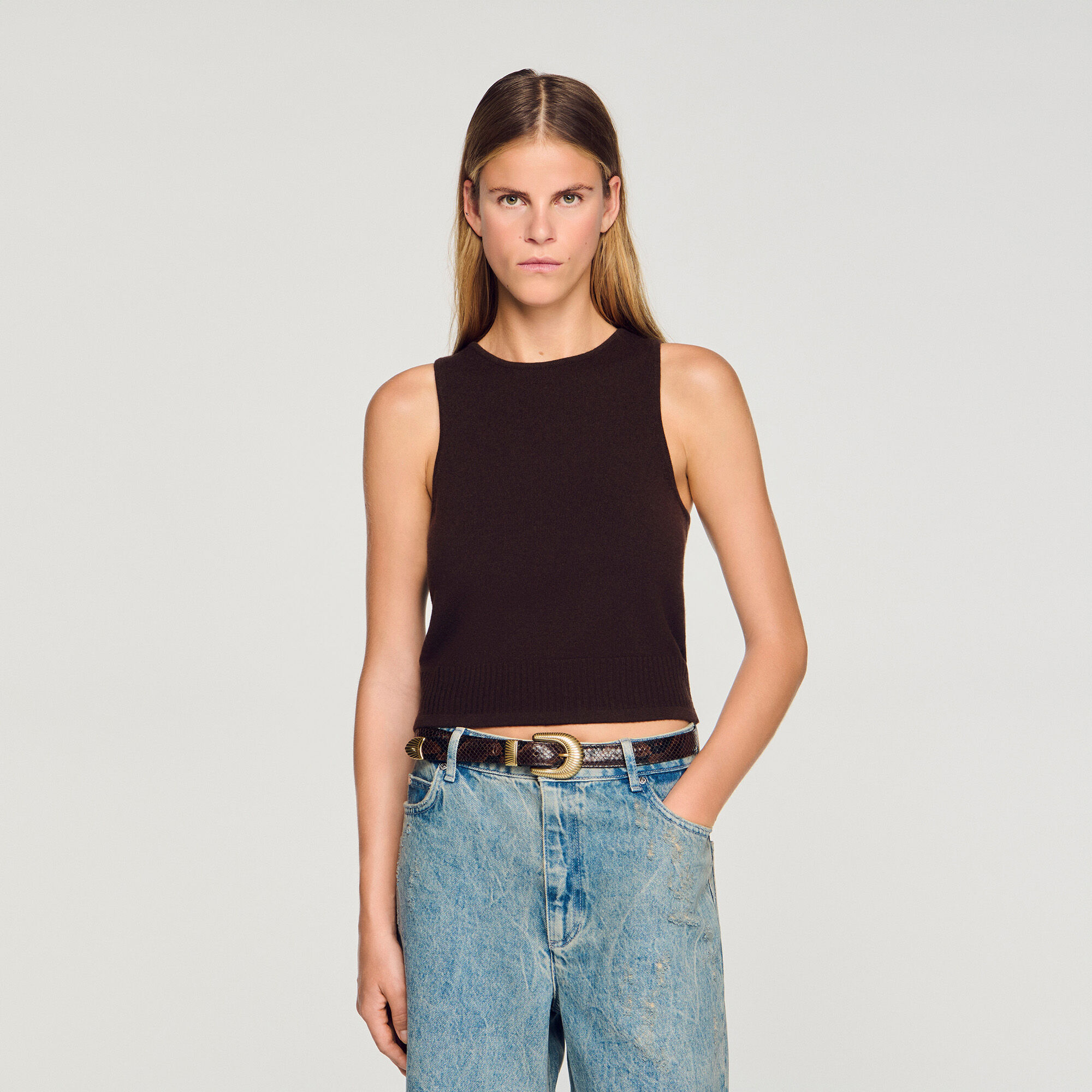 Sleeveless jumper