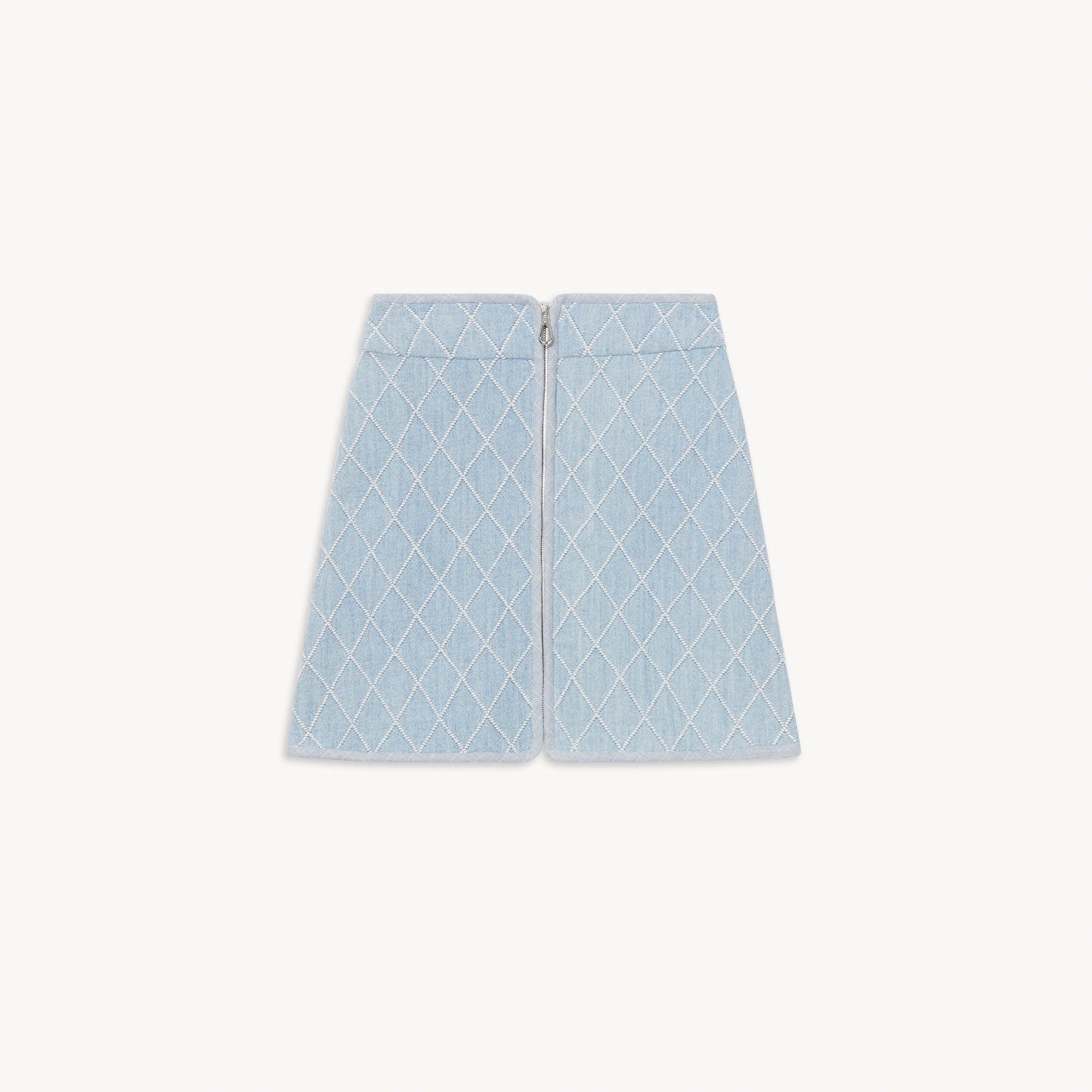 Short skirt with topstitching