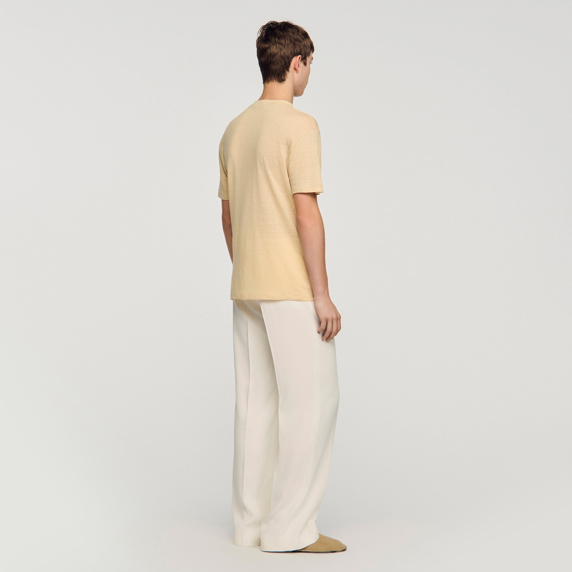 Certified linen T-shirt