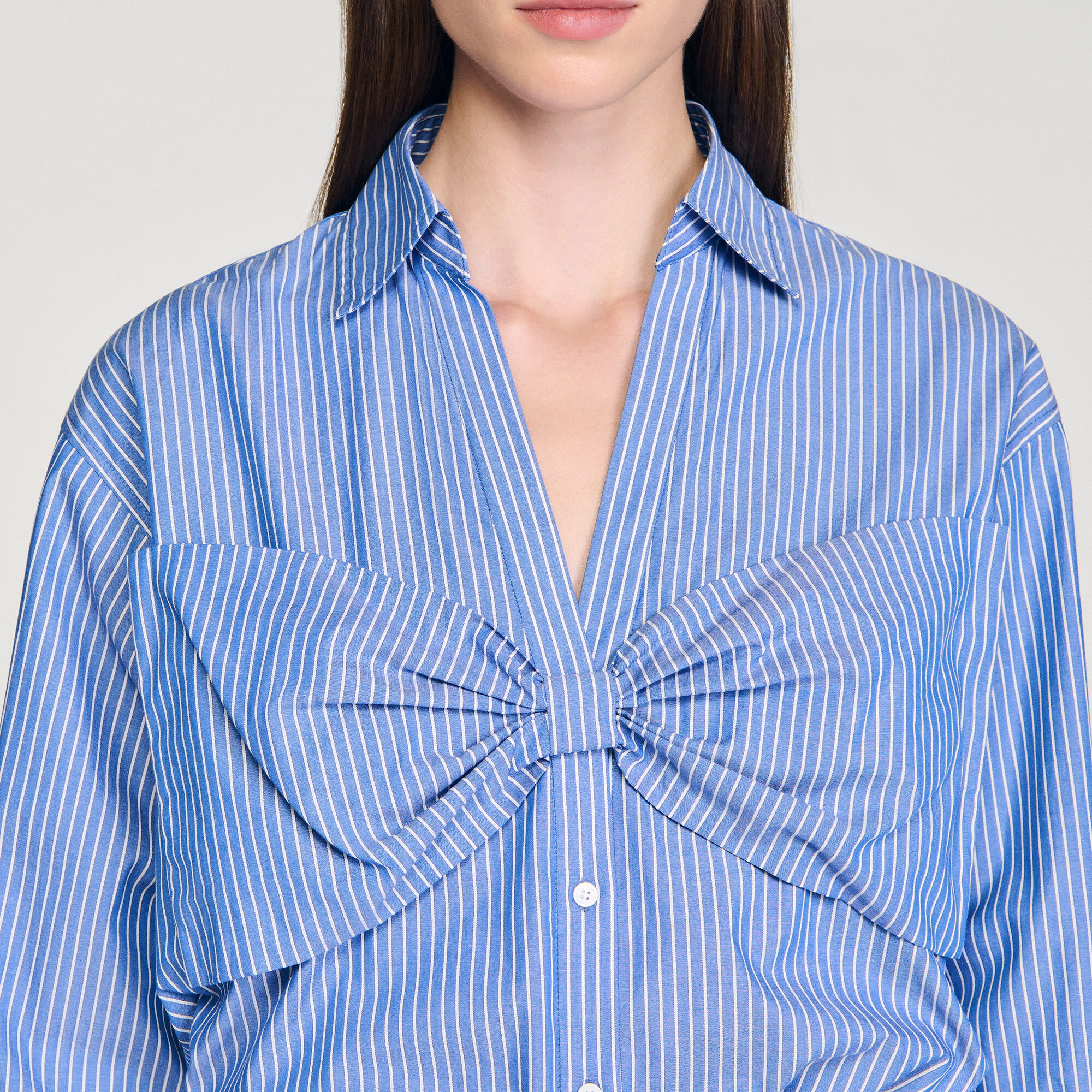 Oversized bow shirt