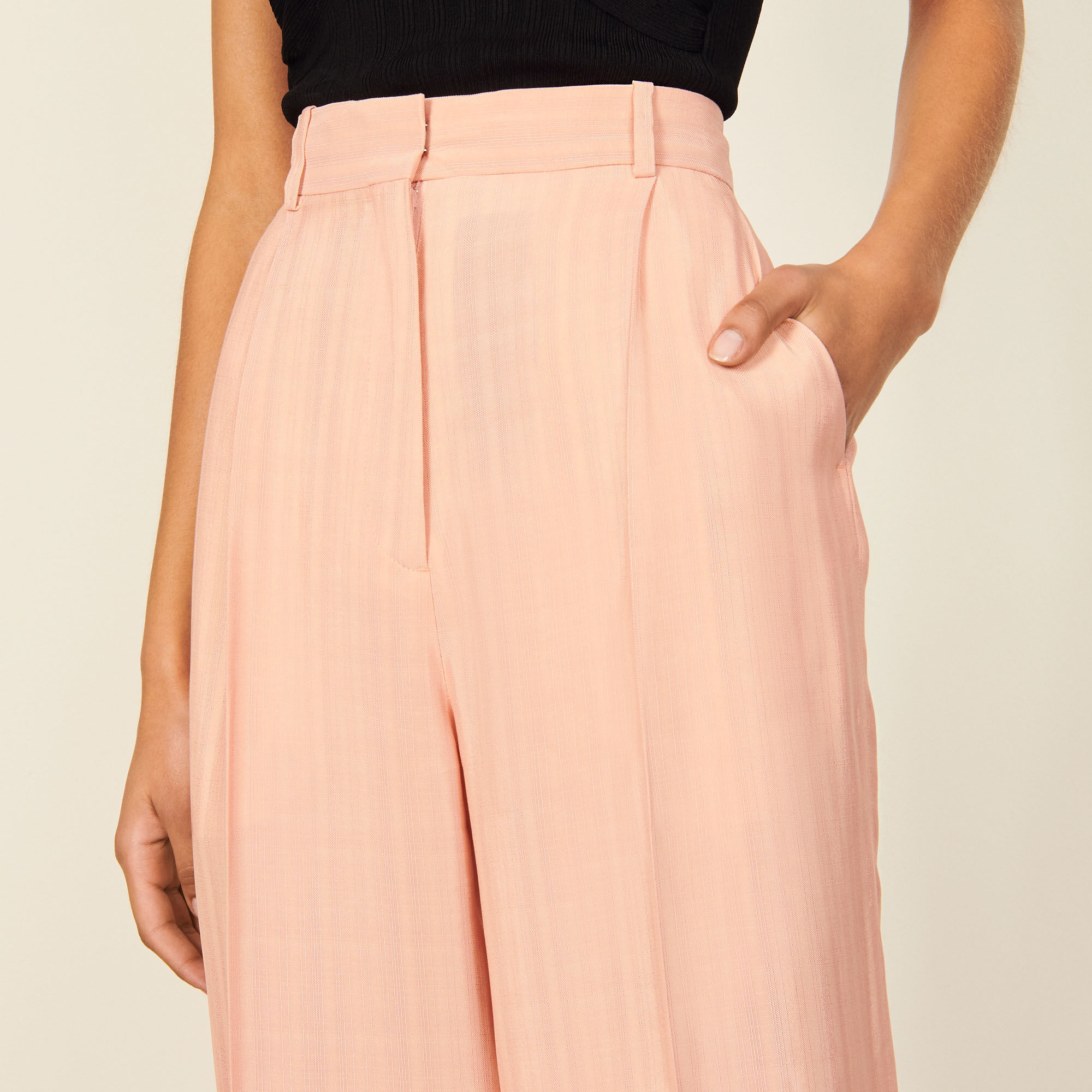 Straight trousers with pleats