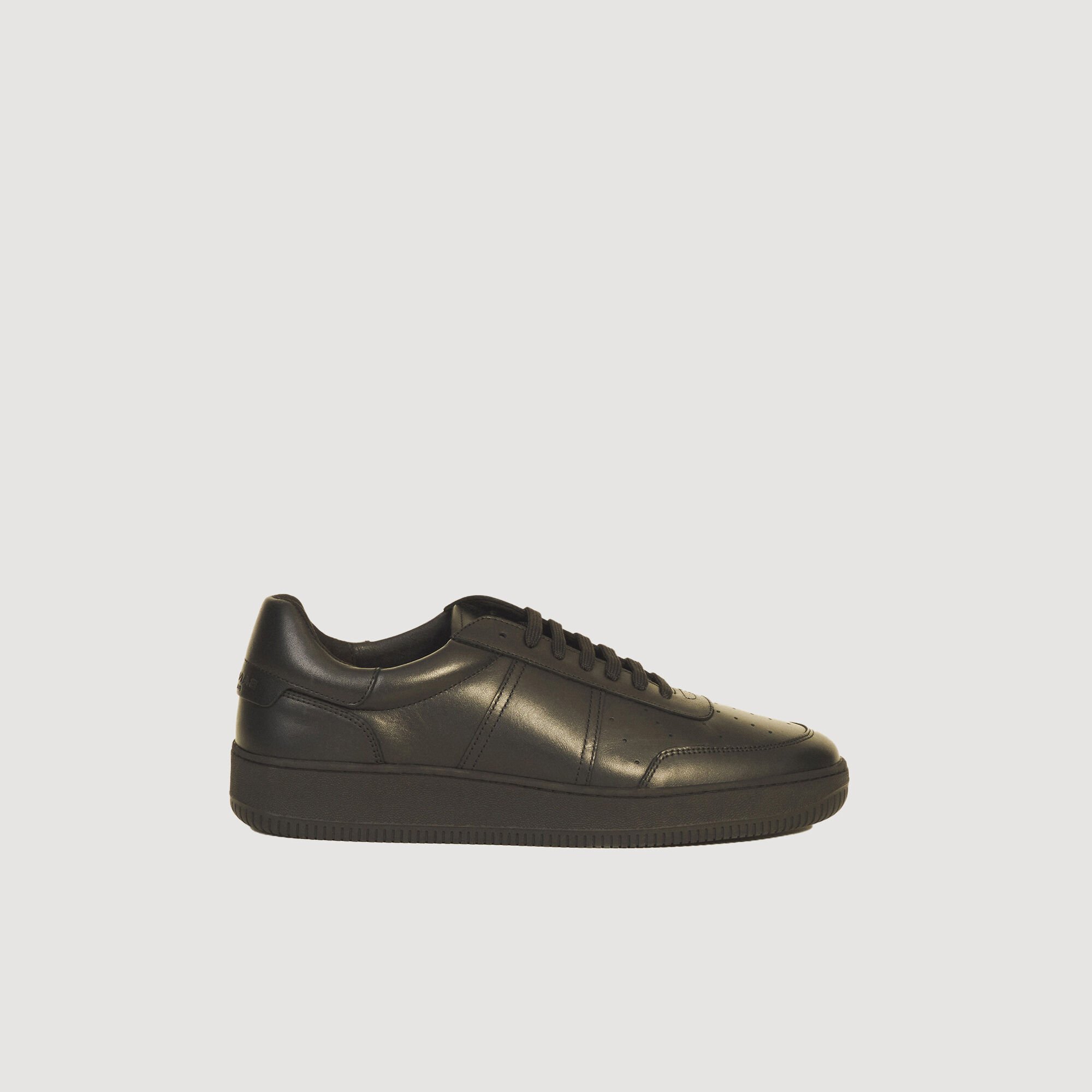 Smooth soled trainers shop