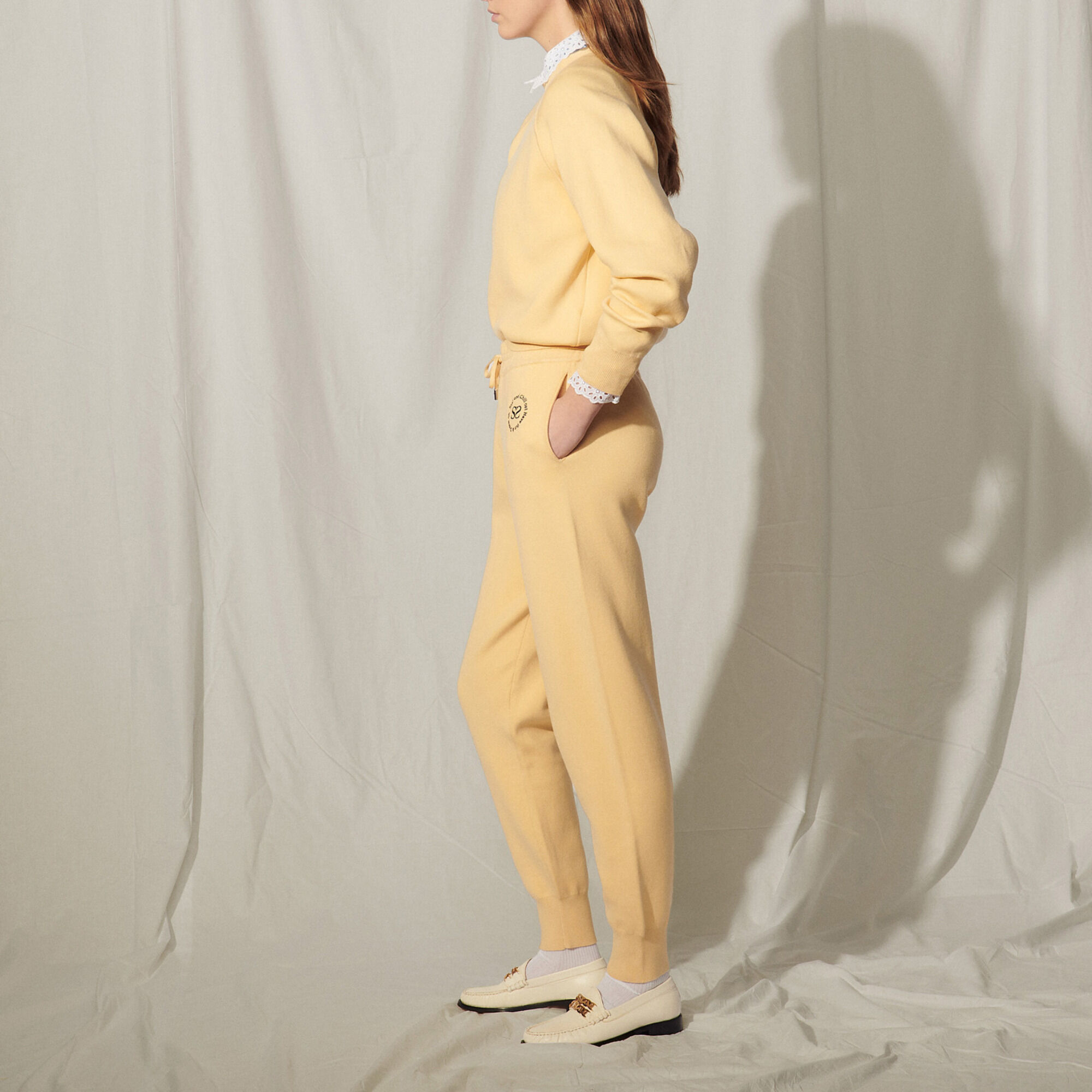 Knit jogging bottoms with embroidery