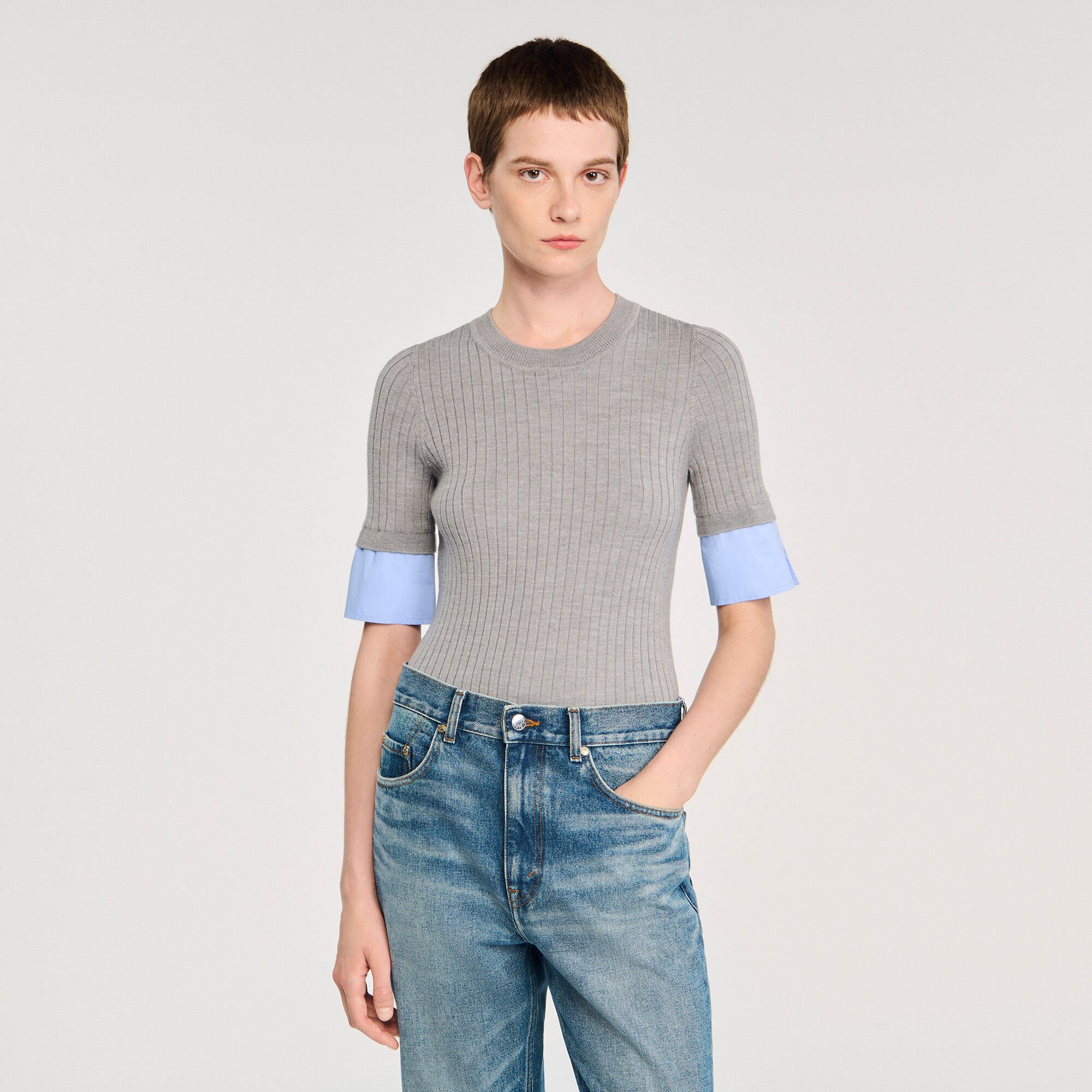 Jumper with contrast short sleeves