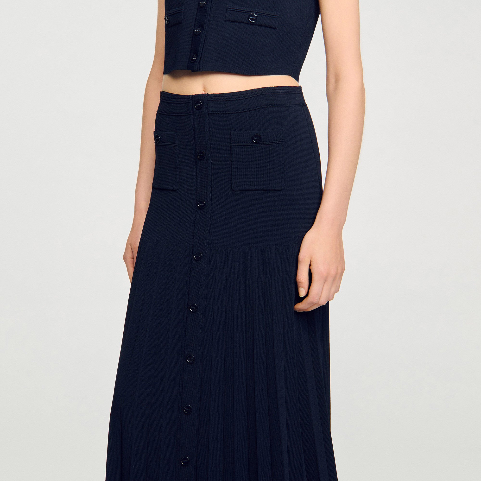 Long two-tone knit skirt