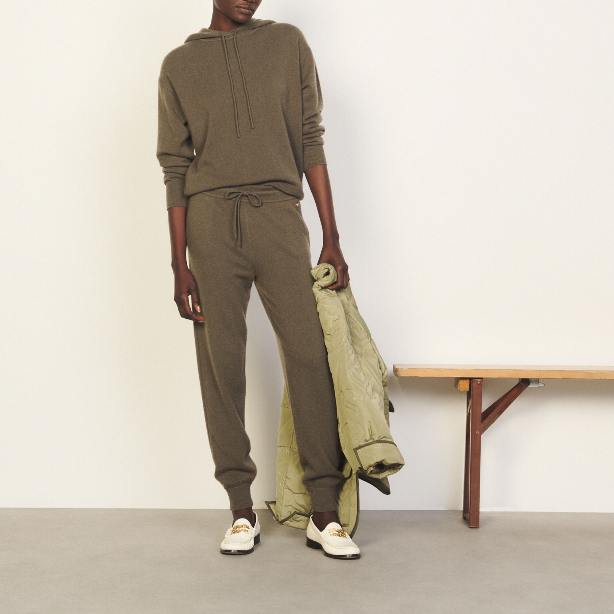 Cashmere jogging bottoms